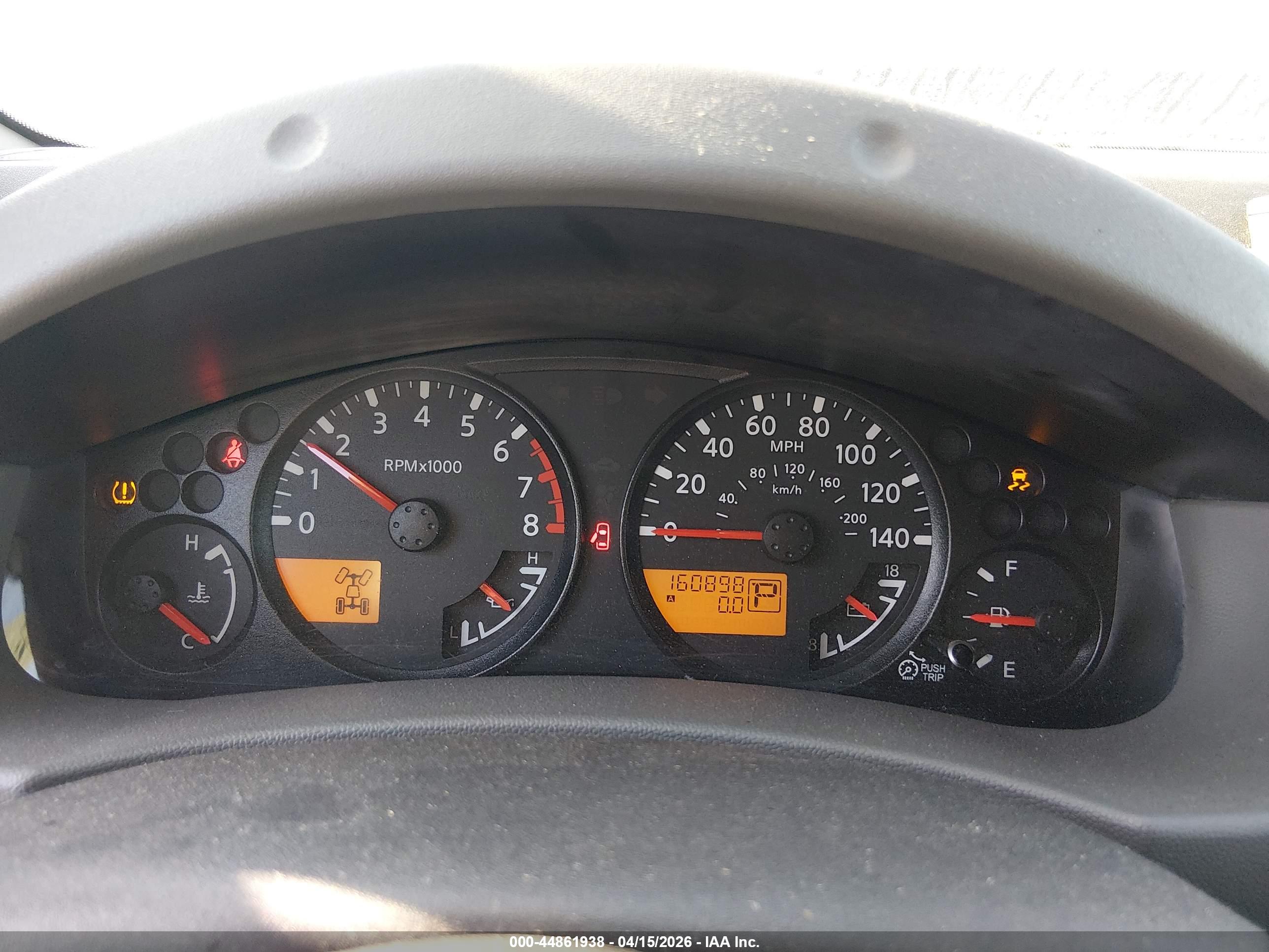NISSAN XTERRA image 7
