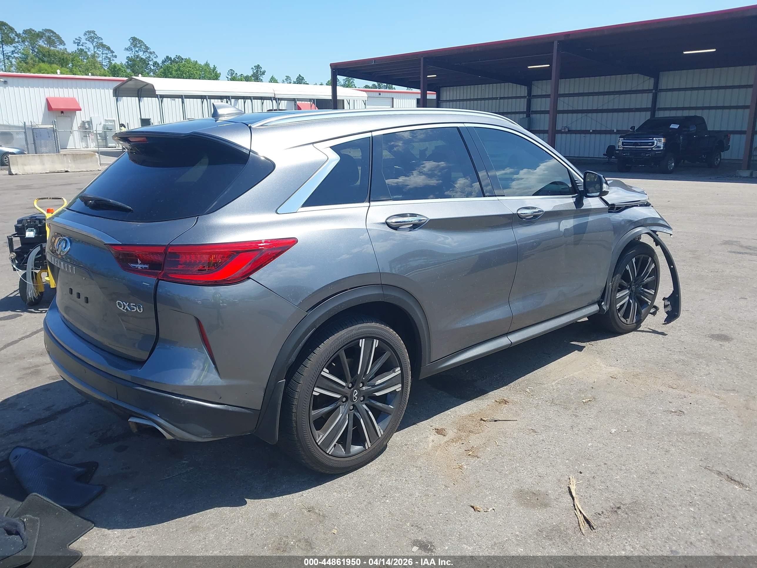 INFINITI QX50 image 4