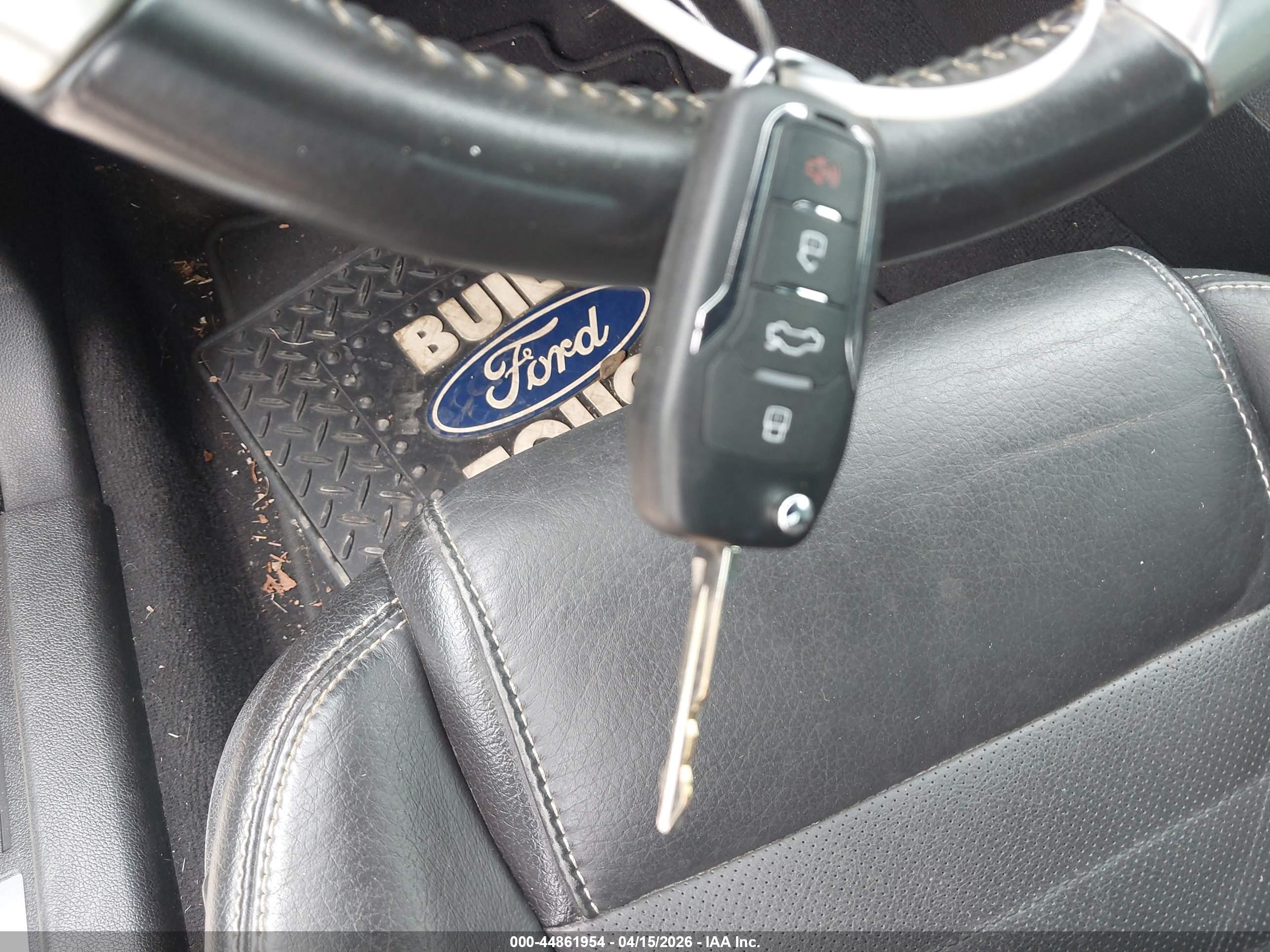 FORD MUSTANG image 11