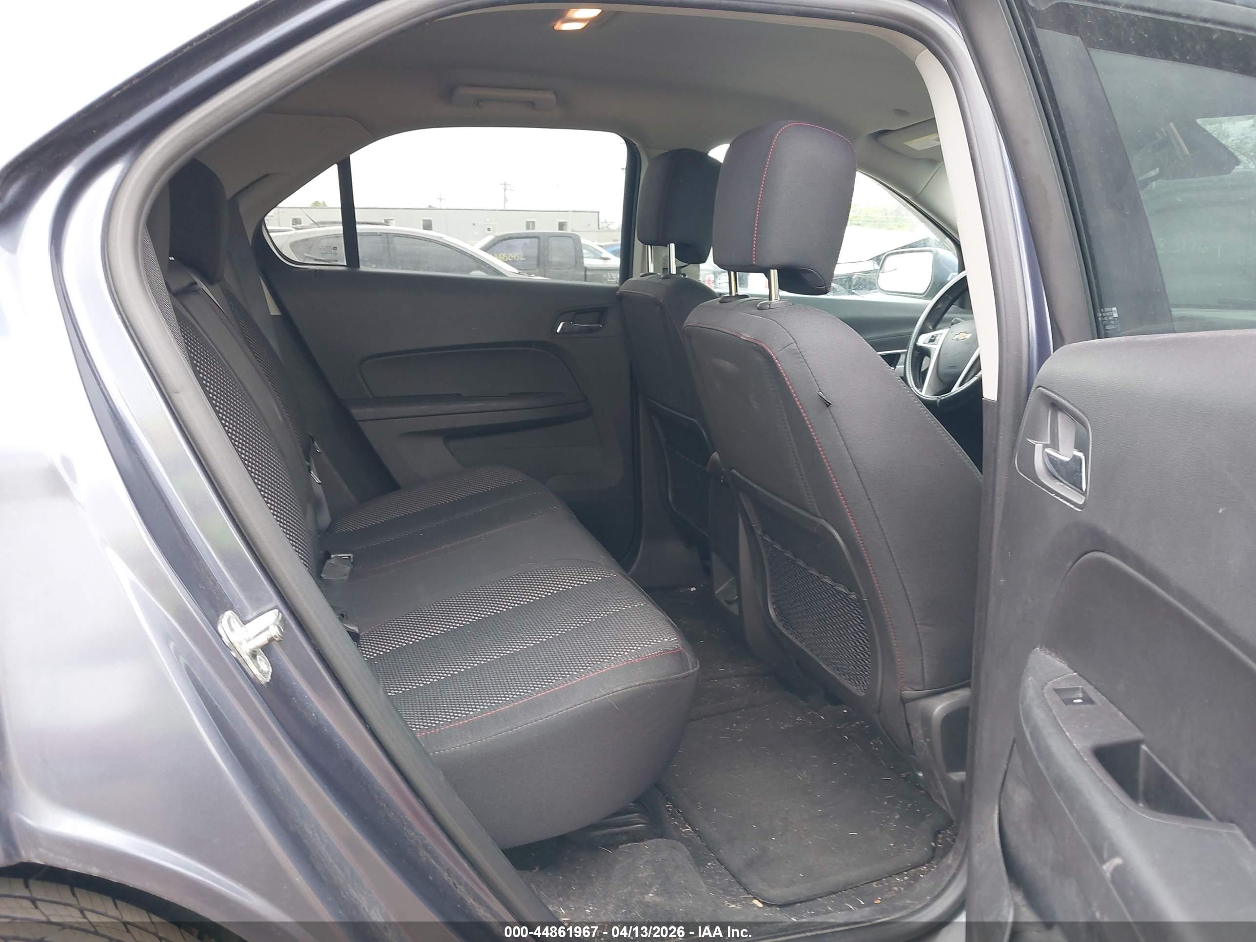 CHEVROLET EQUINOX image 8