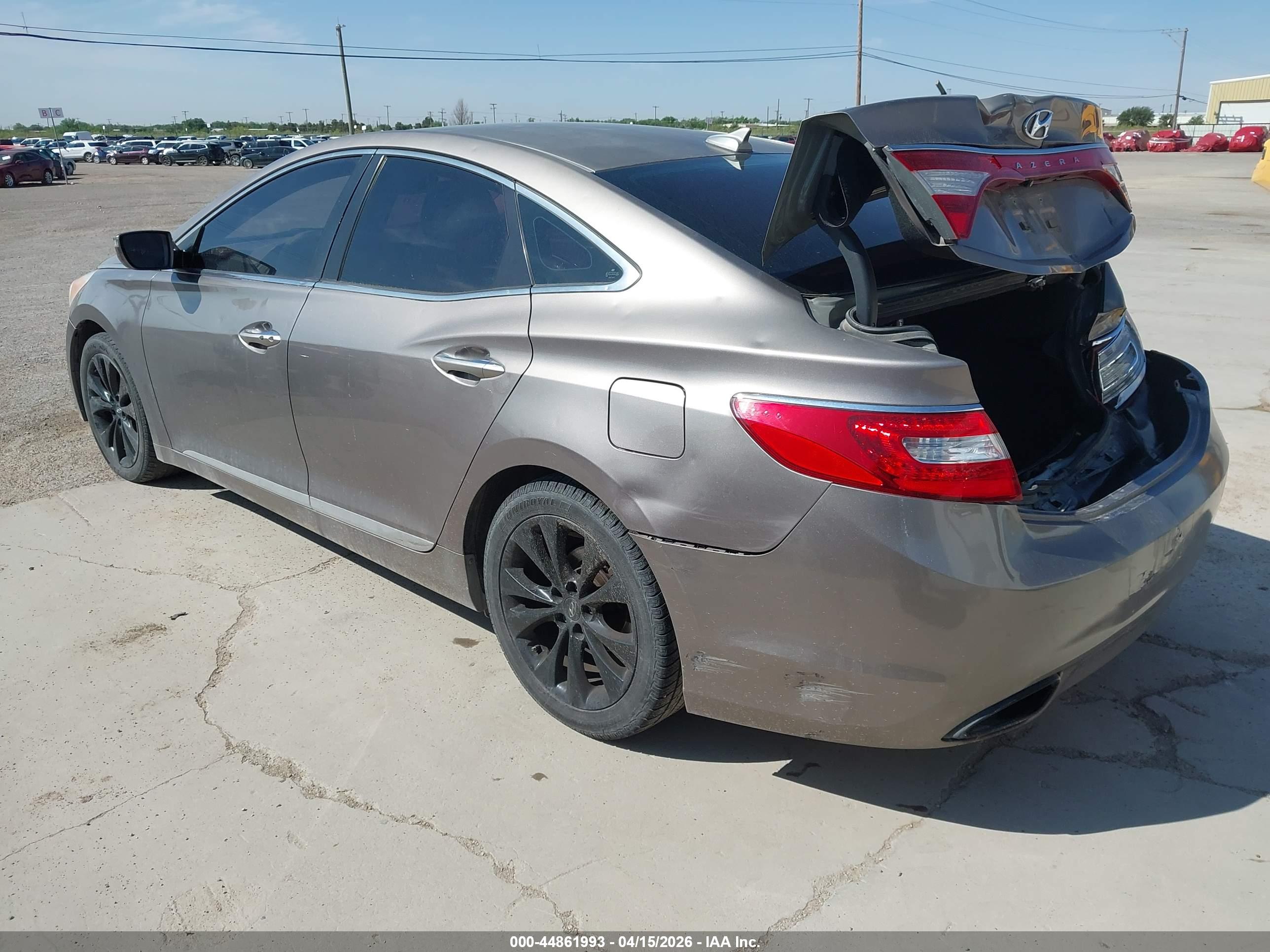 HYUNDAI AZERA image 3