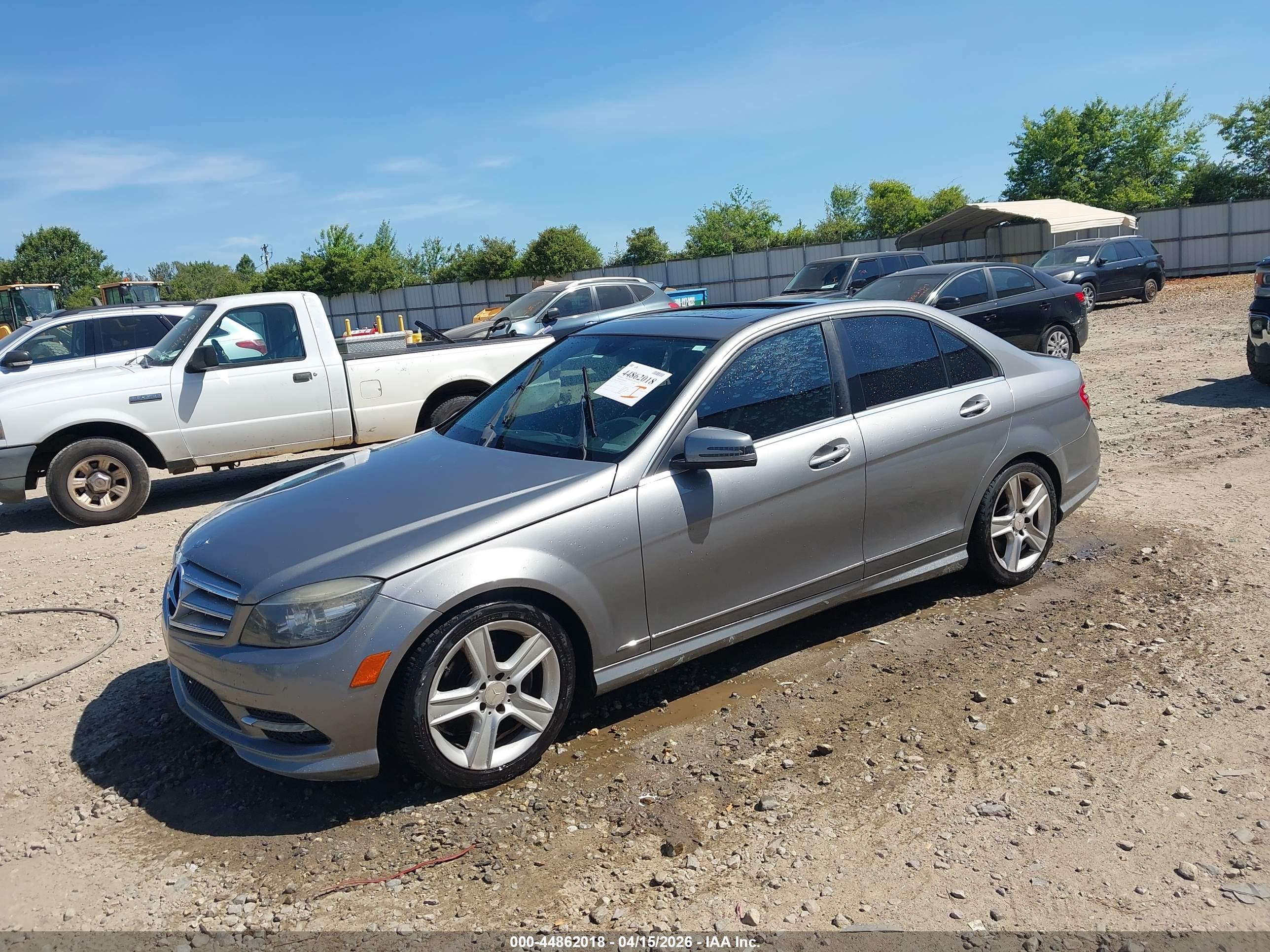 MERCEDES-BENZ C image 2