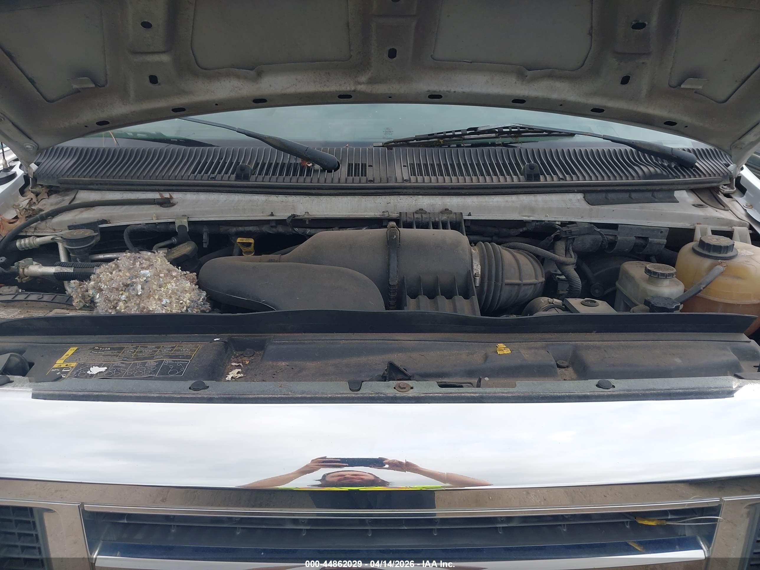 FORD E-350 image 10
