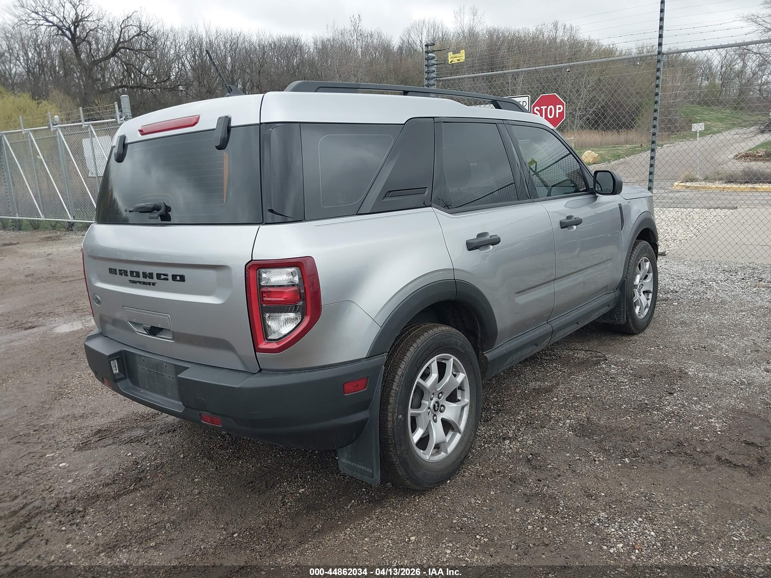 FORD BRONCO image 4