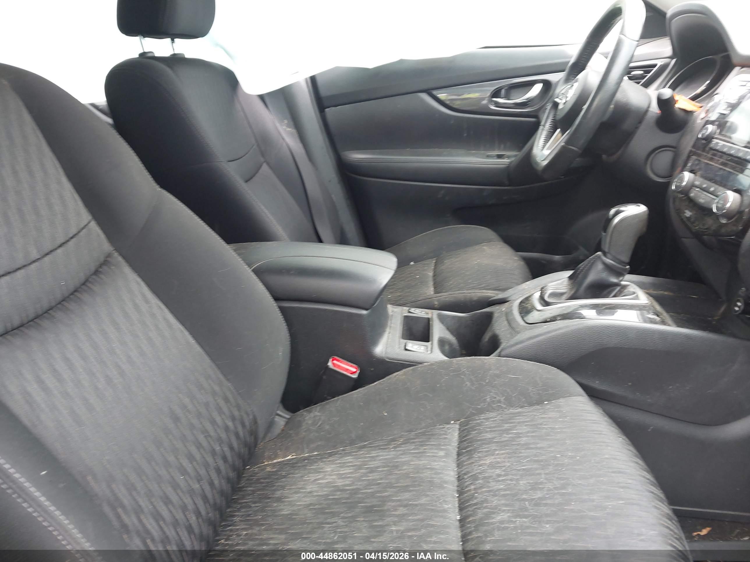 NISSAN ROGUE image 5