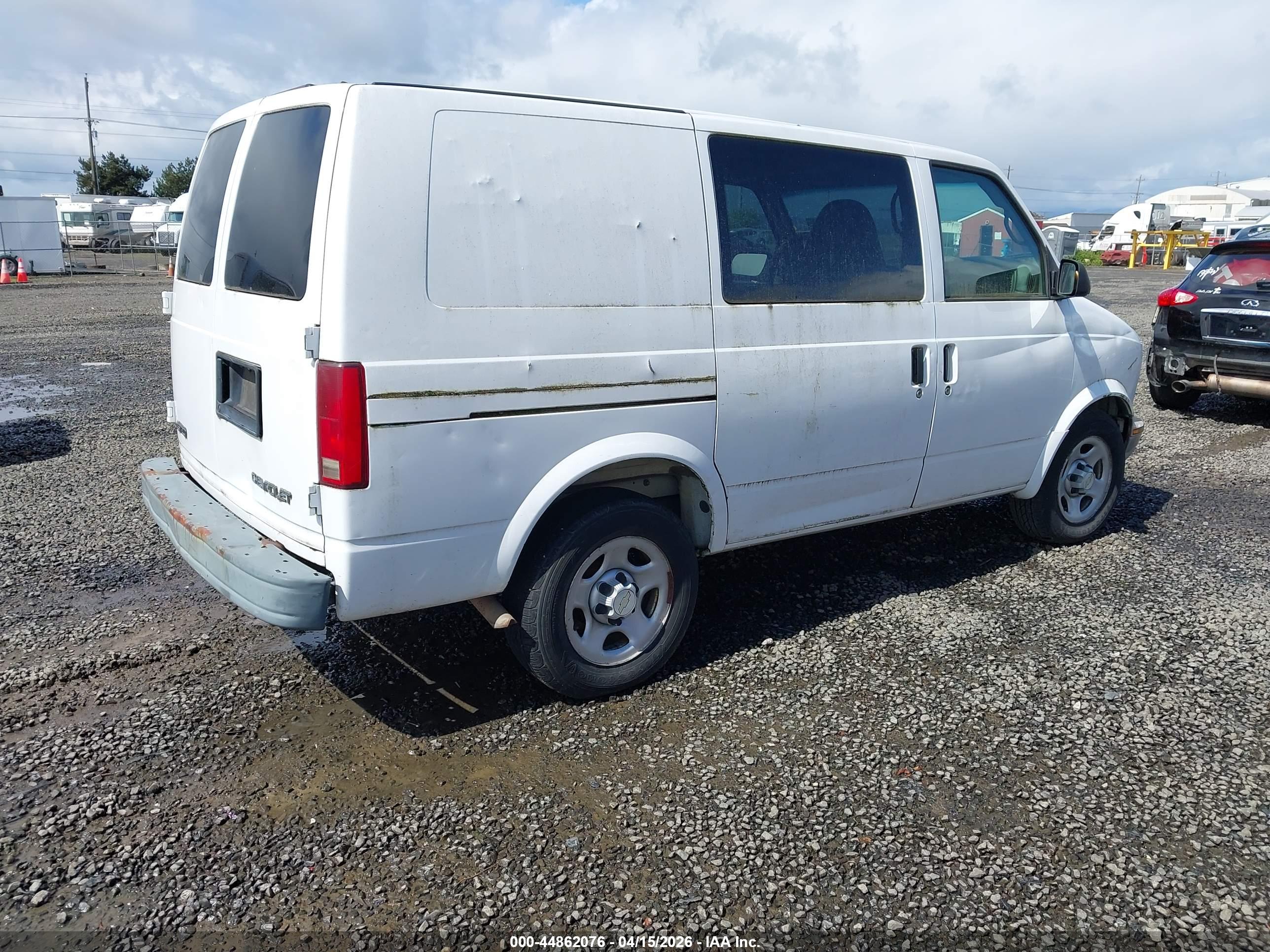CHEVROLET ASTRO image 4