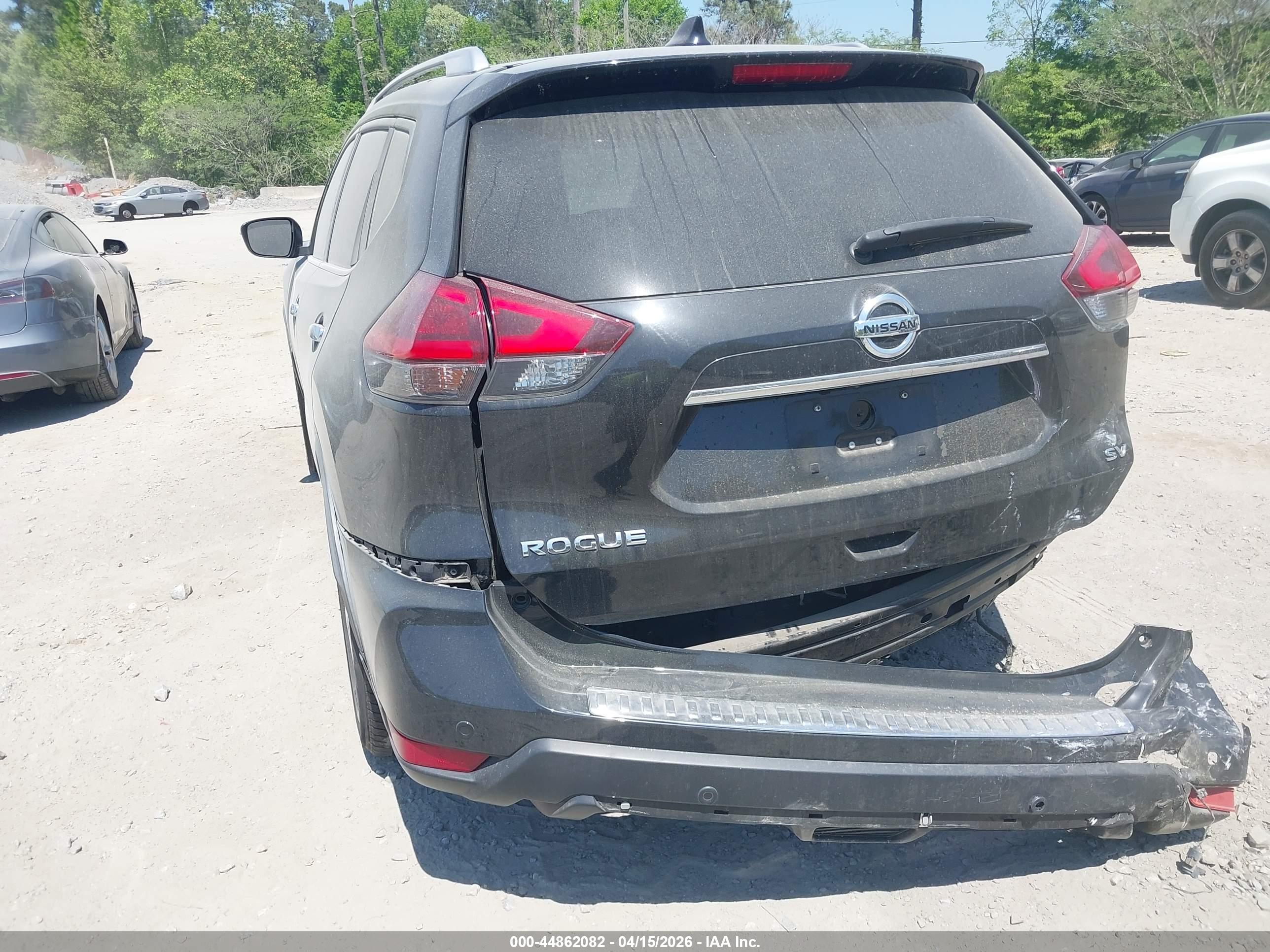 NISSAN ROGUE image 3