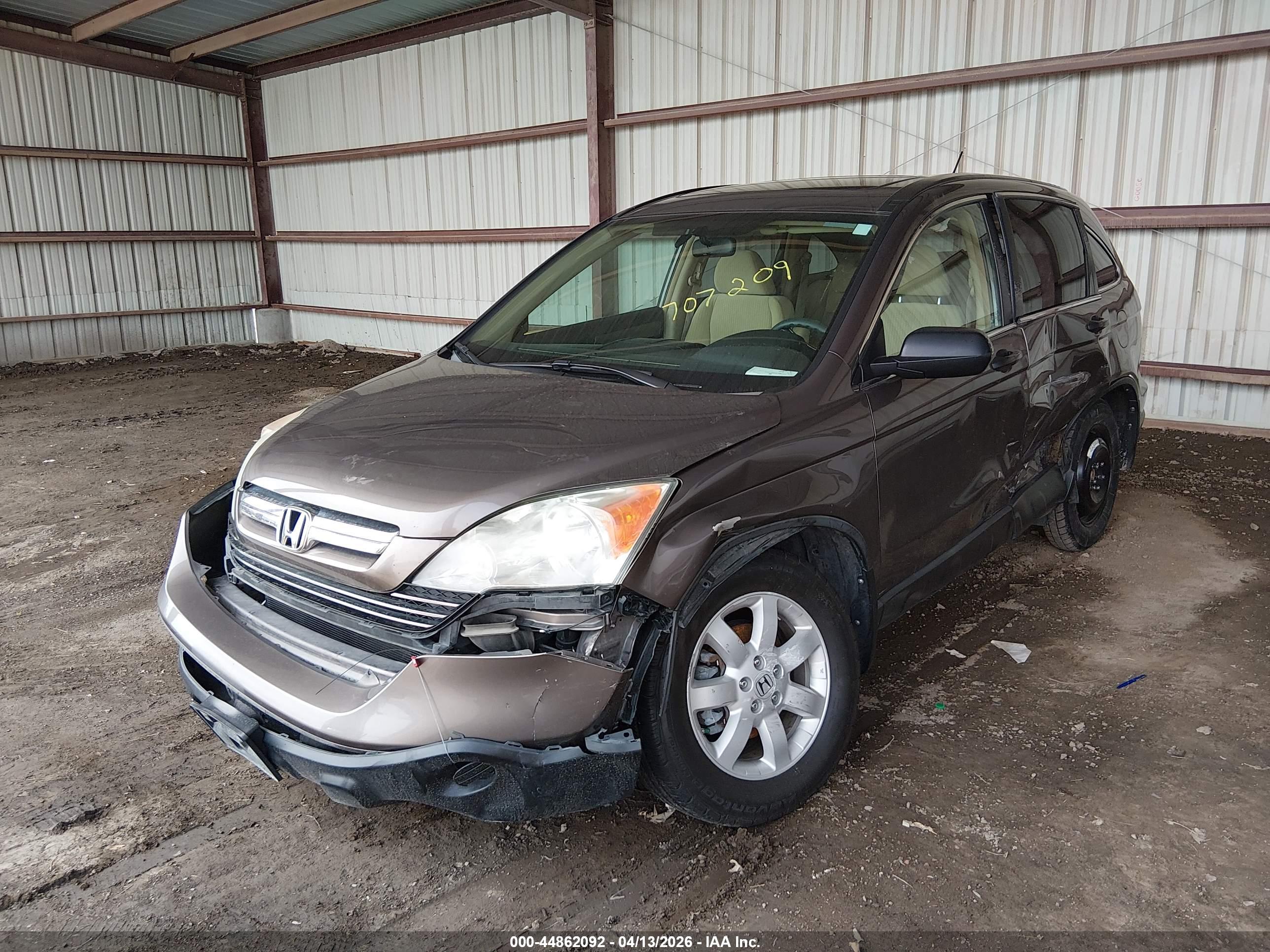 HONDA CR-V image 2