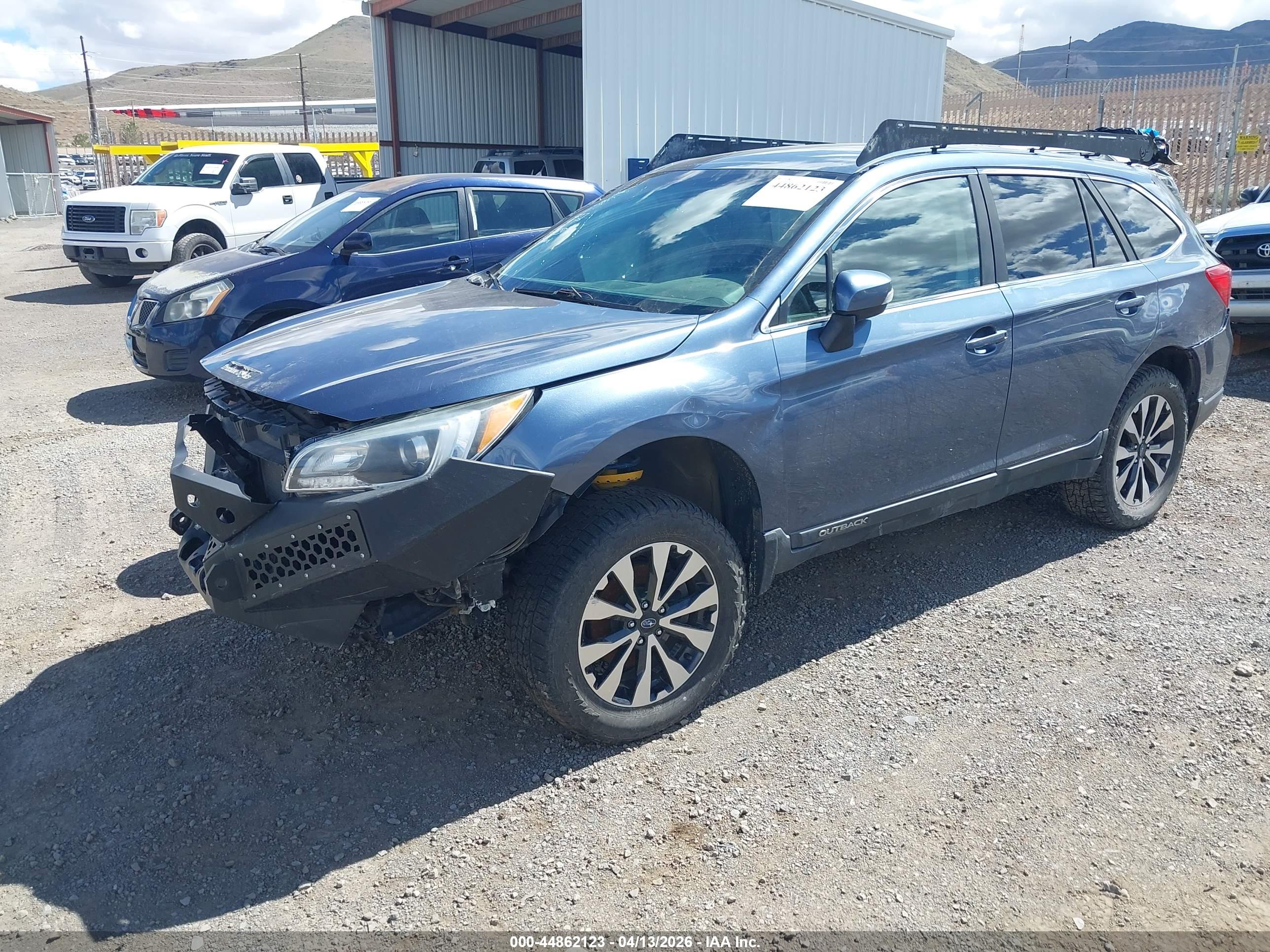 SUBARU OUTBACK image 2