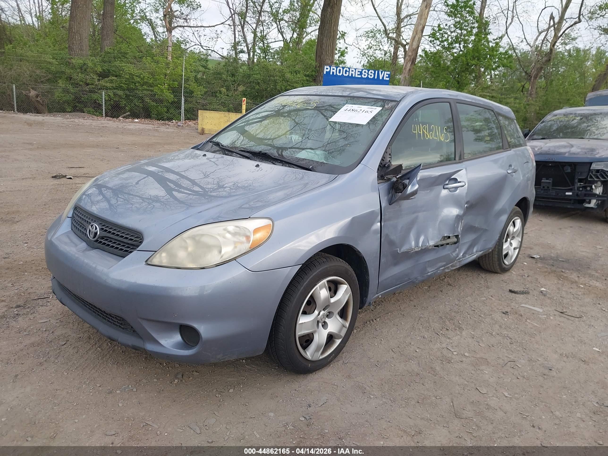 TOYOTA MATRIX image 2