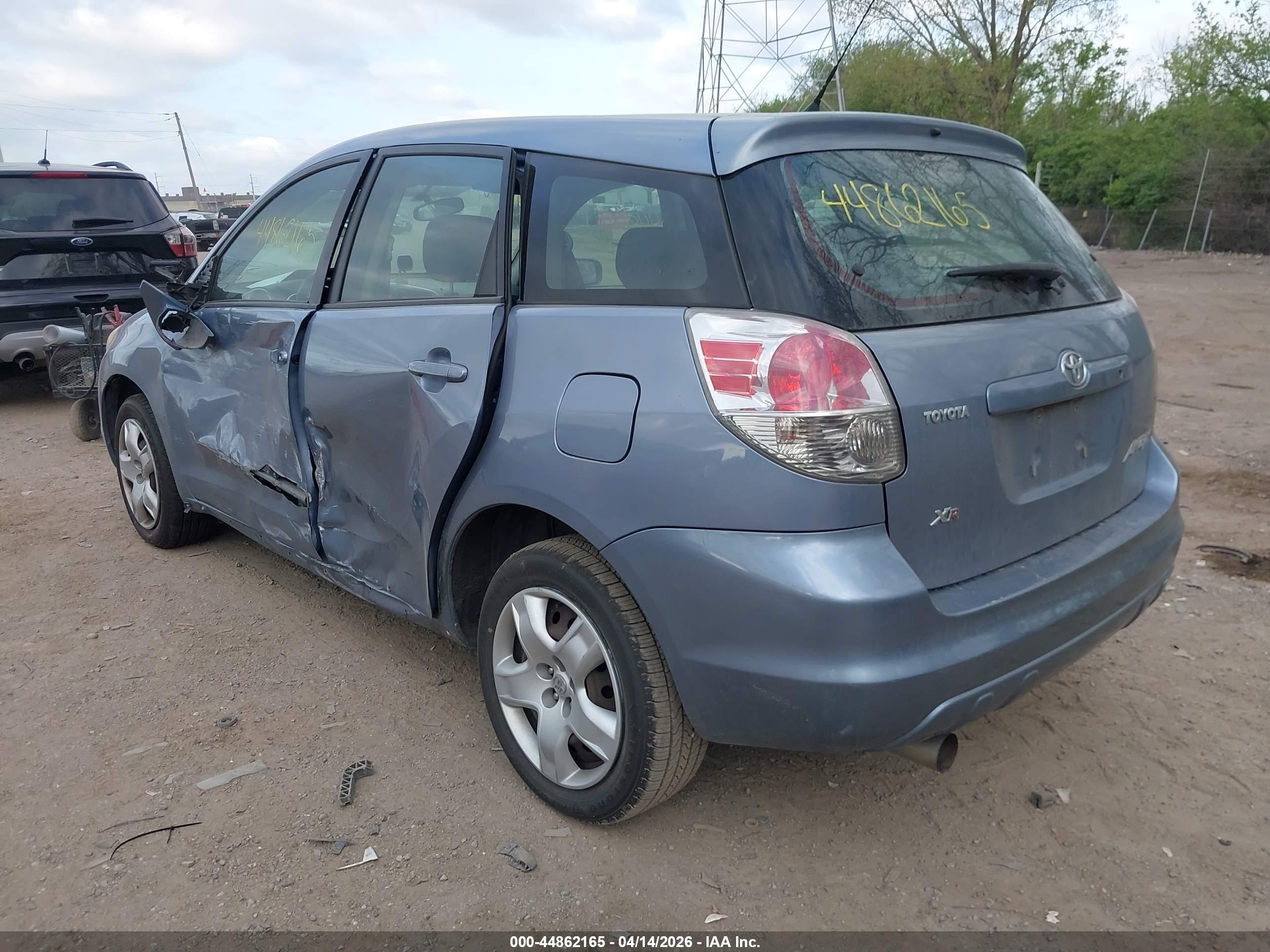 TOYOTA MATRIX image 3
