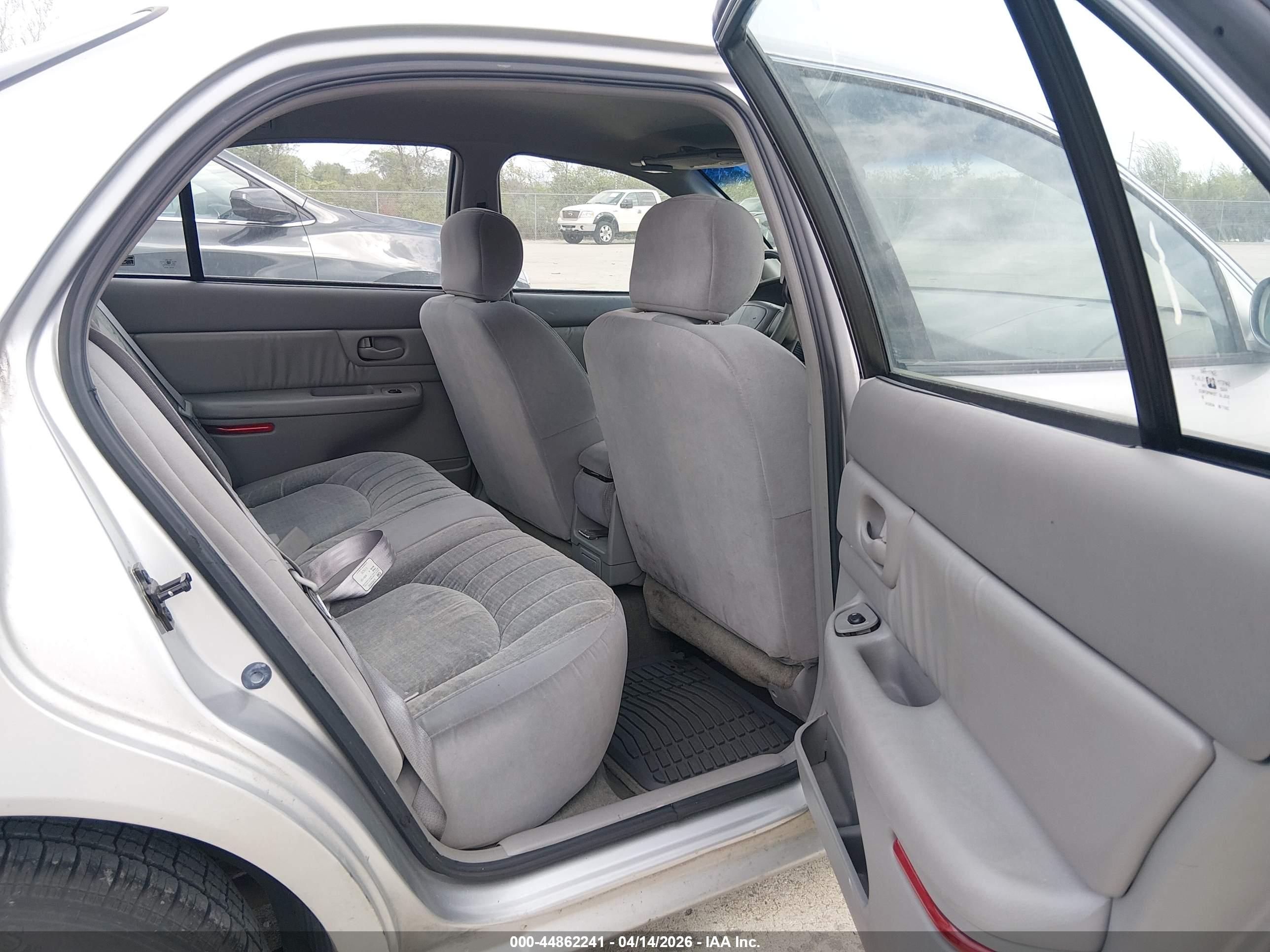 BUICK CENTURY image 8
