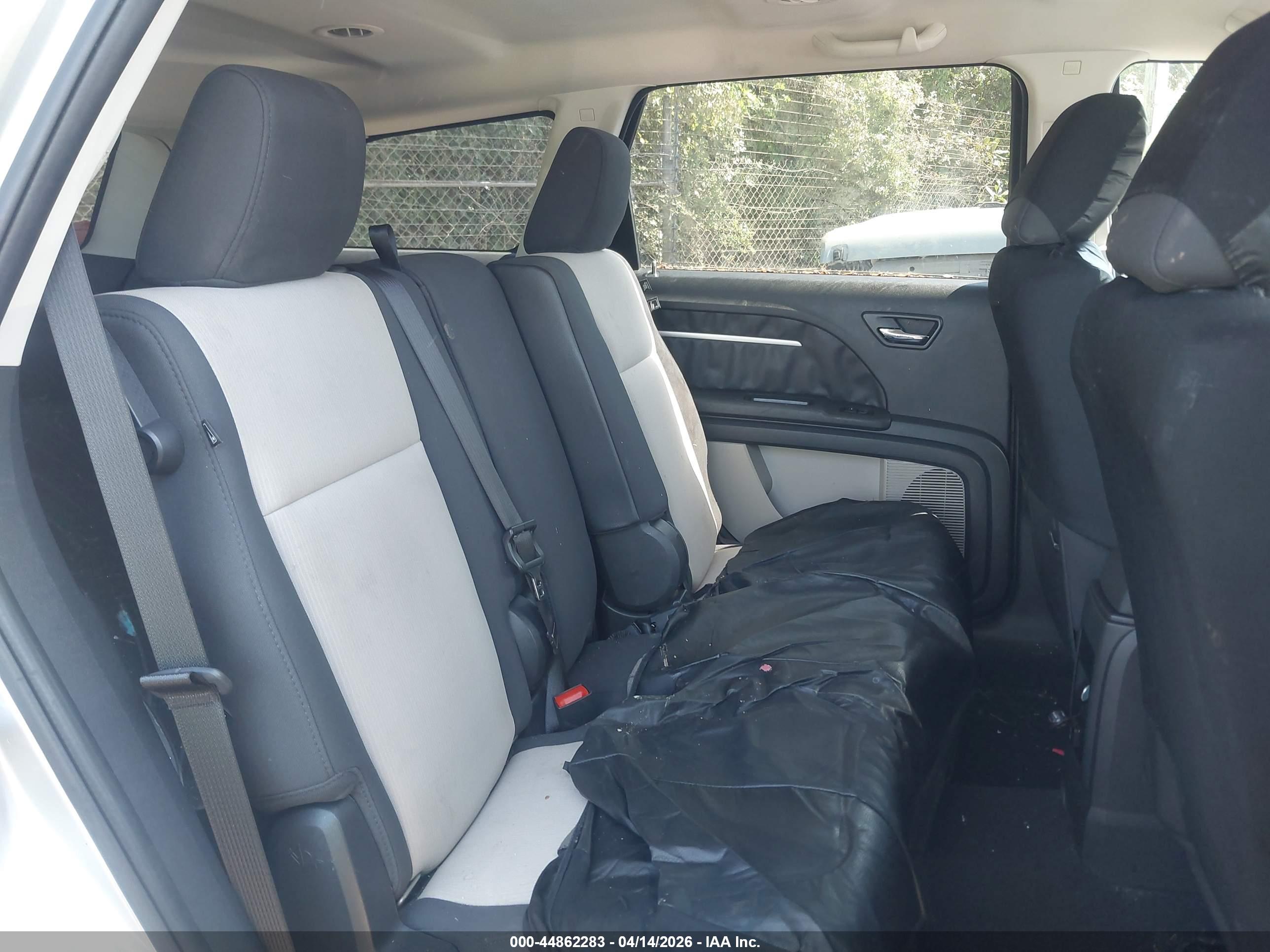 DODGE JOURNEY image 8