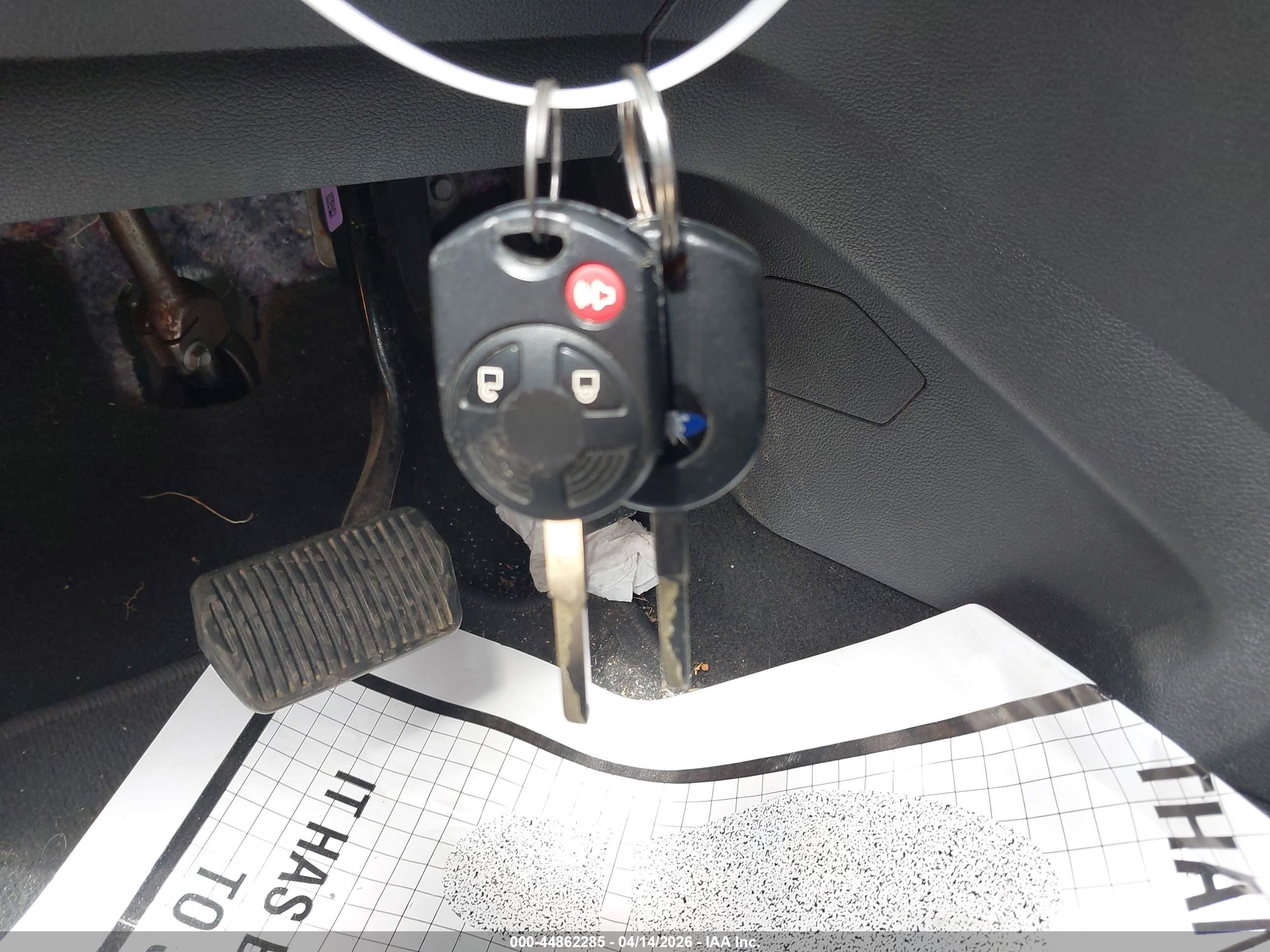 FORD ESCAPE image 11