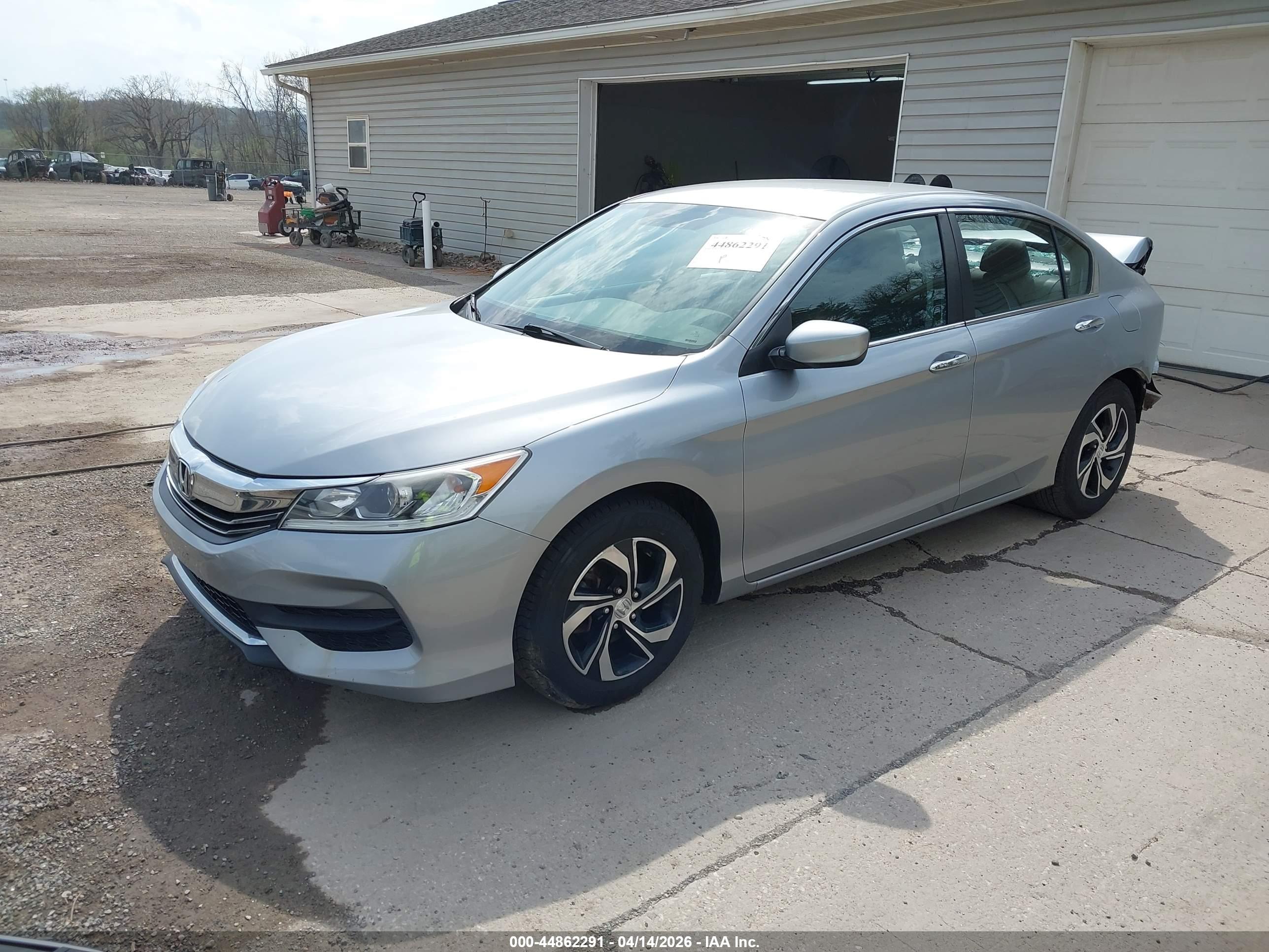HONDA ACCORD image 2