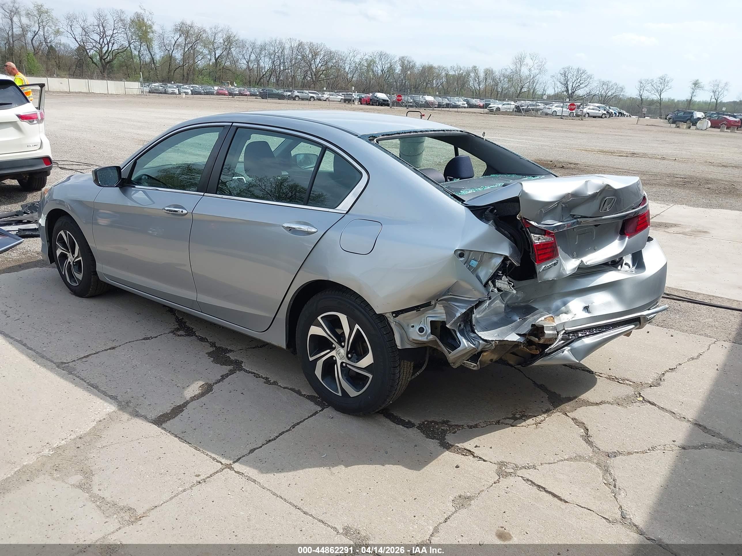 HONDA ACCORD image 3