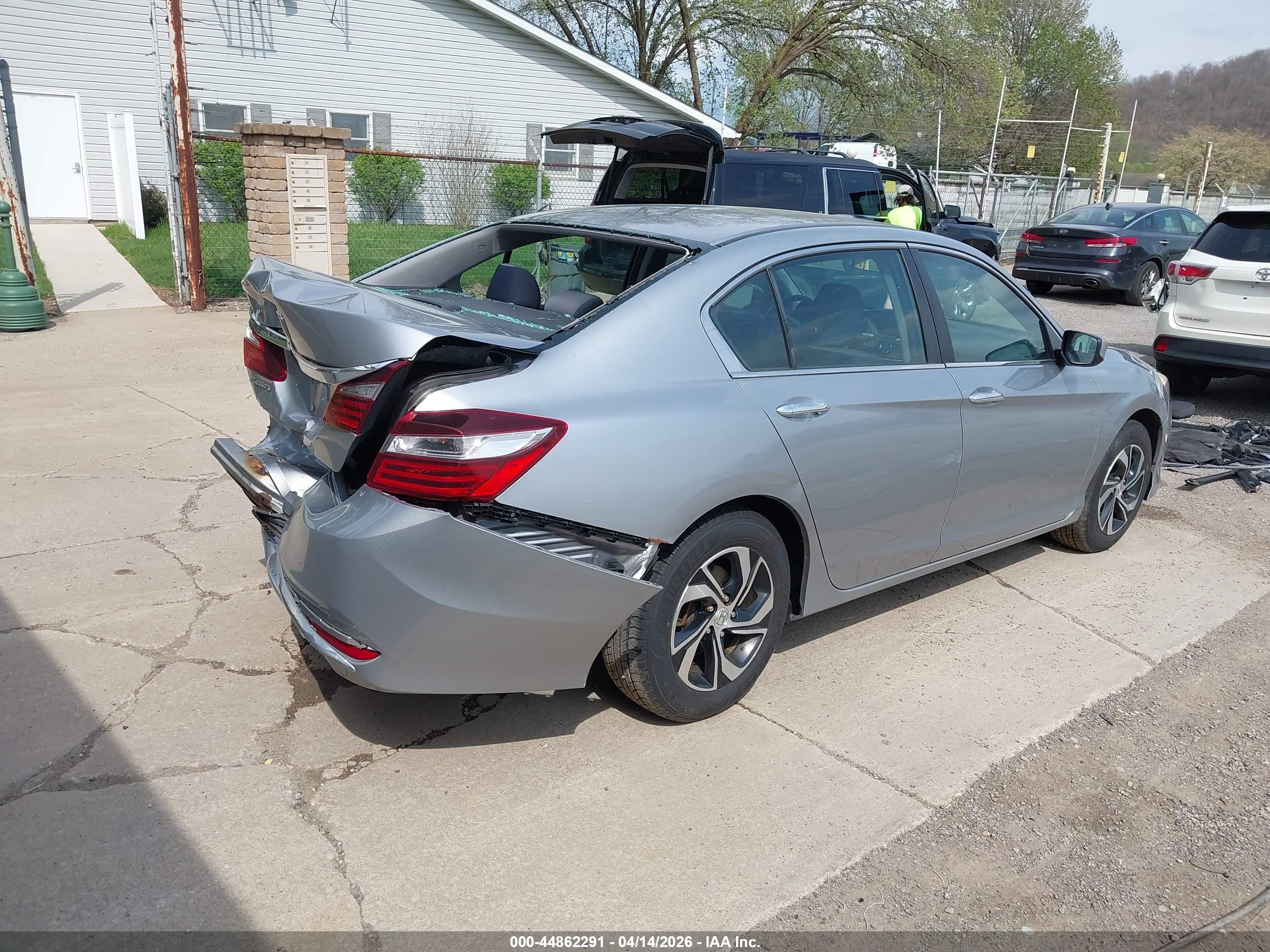 HONDA ACCORD image 4