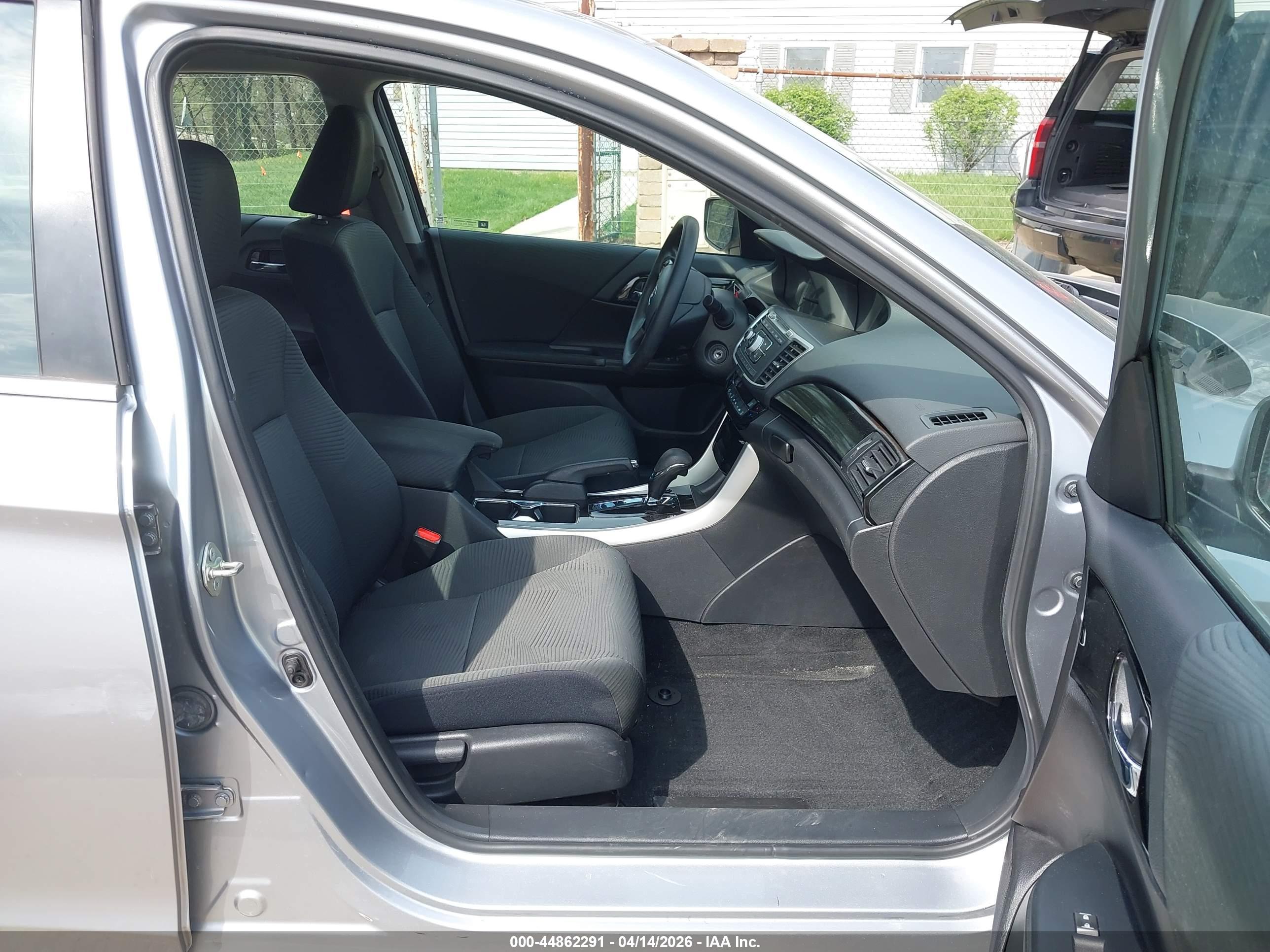 HONDA ACCORD image 5