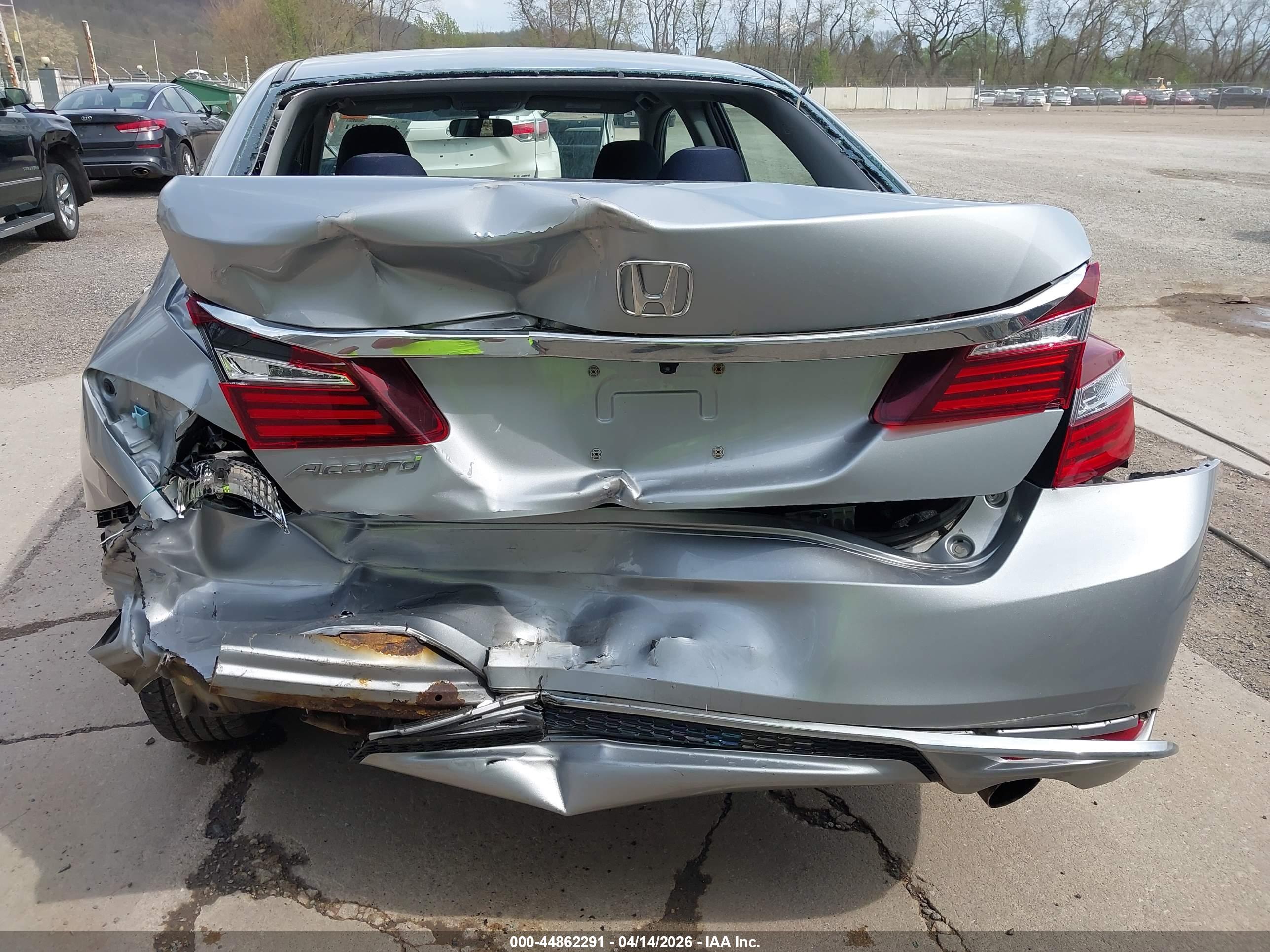 HONDA ACCORD image 6