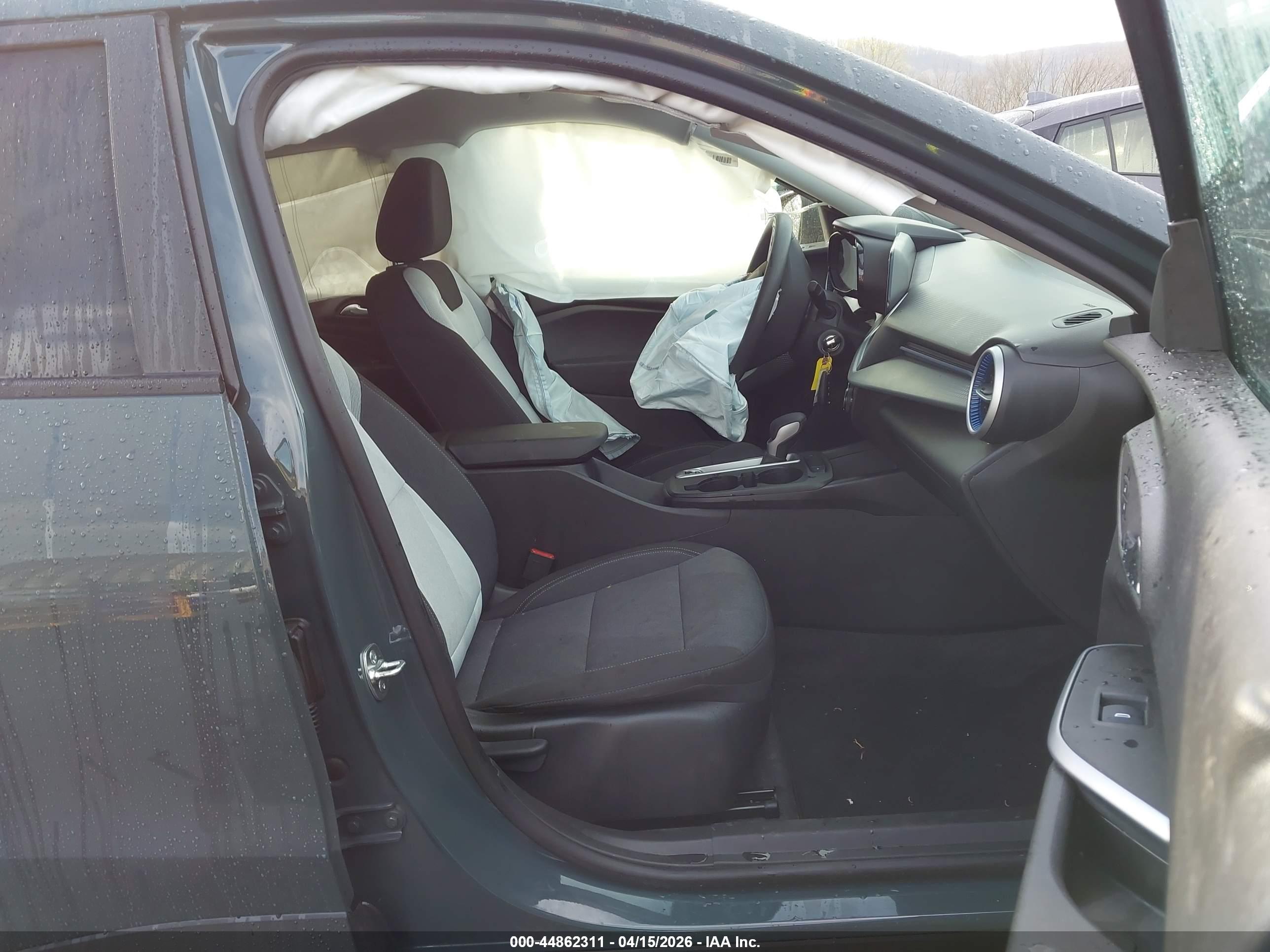 CHEVROLET TRAX image 5