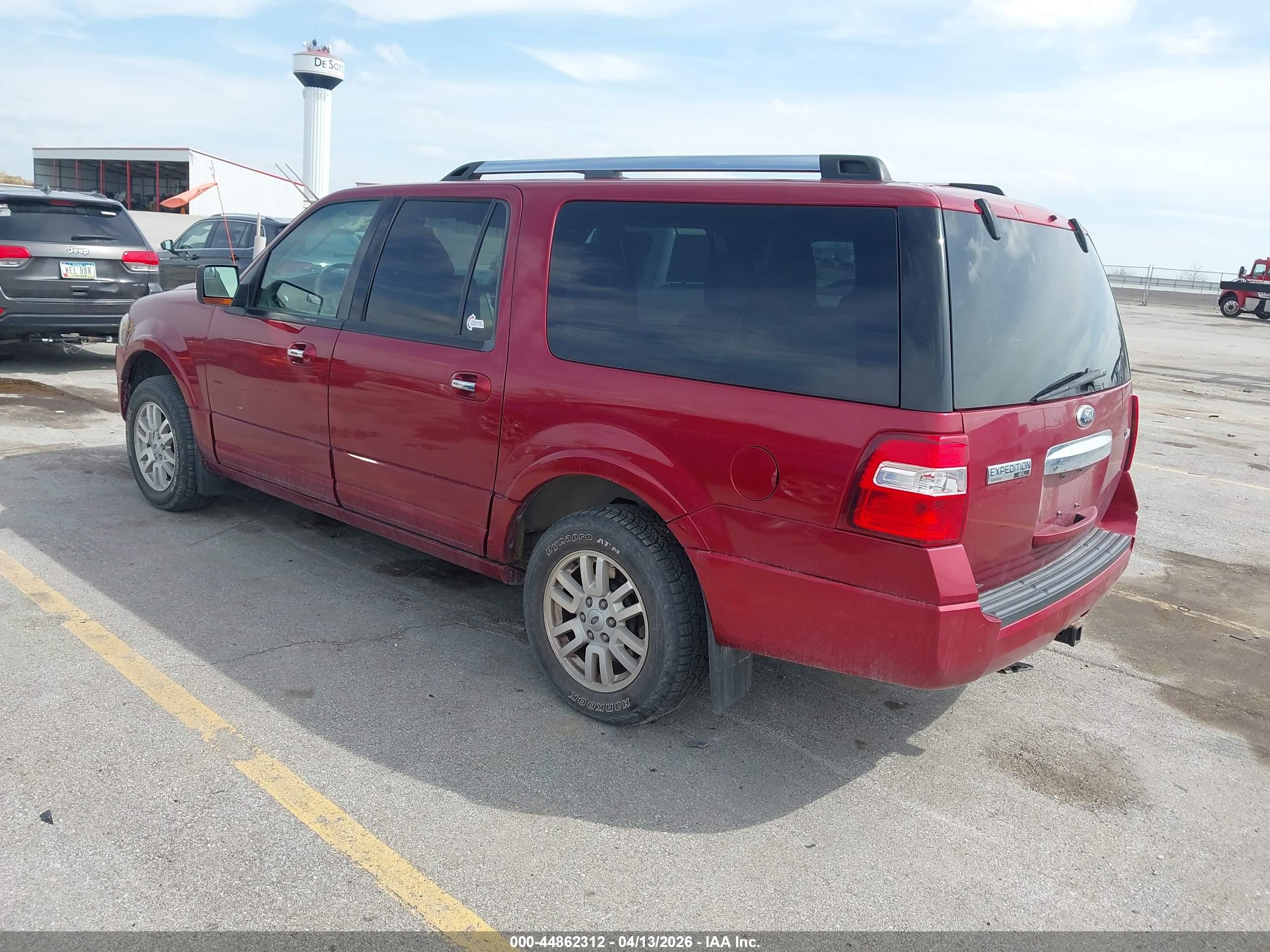 FORD EXPEDITION image 3