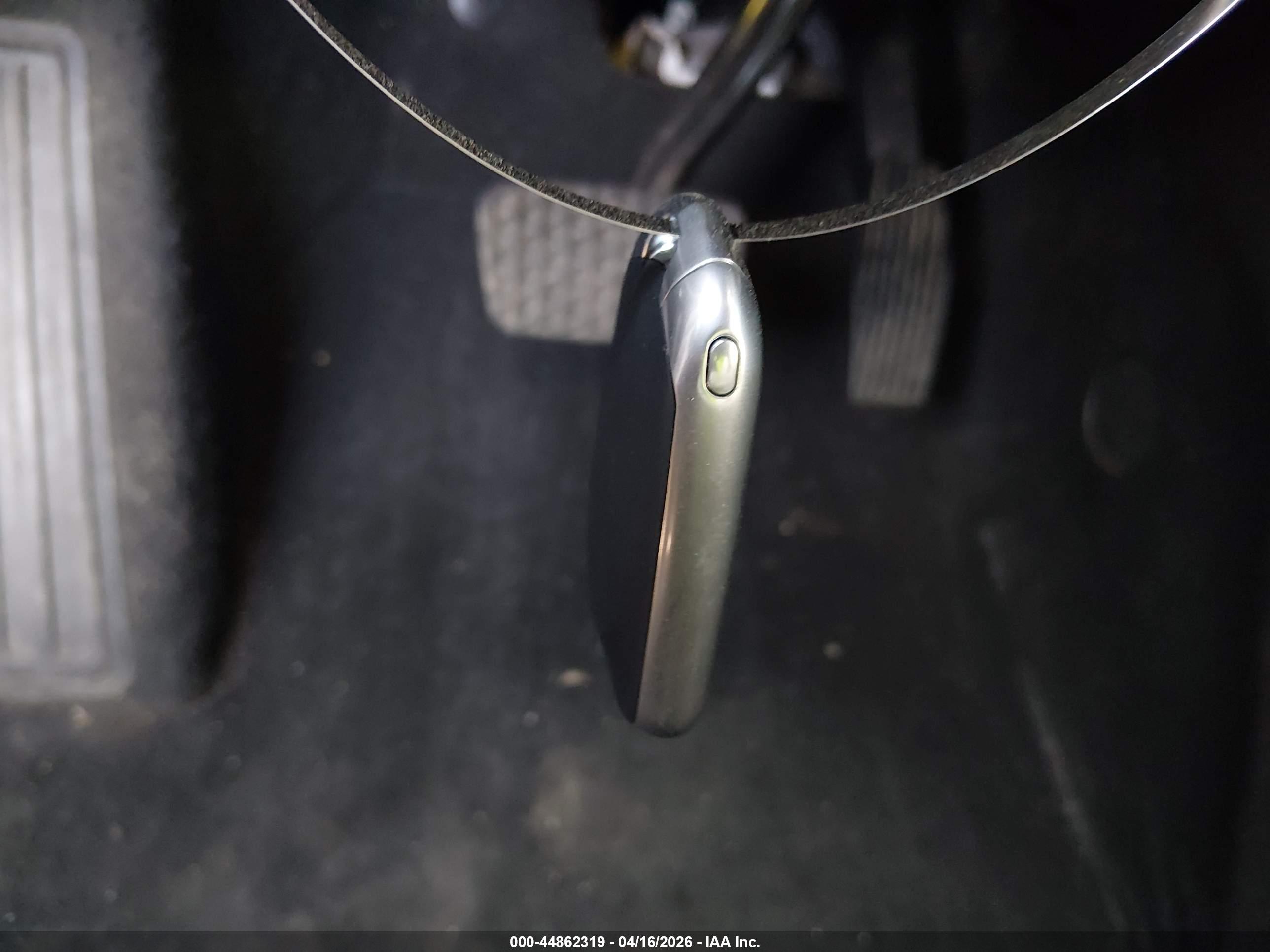 CHEVROLET EQUINOX image 11