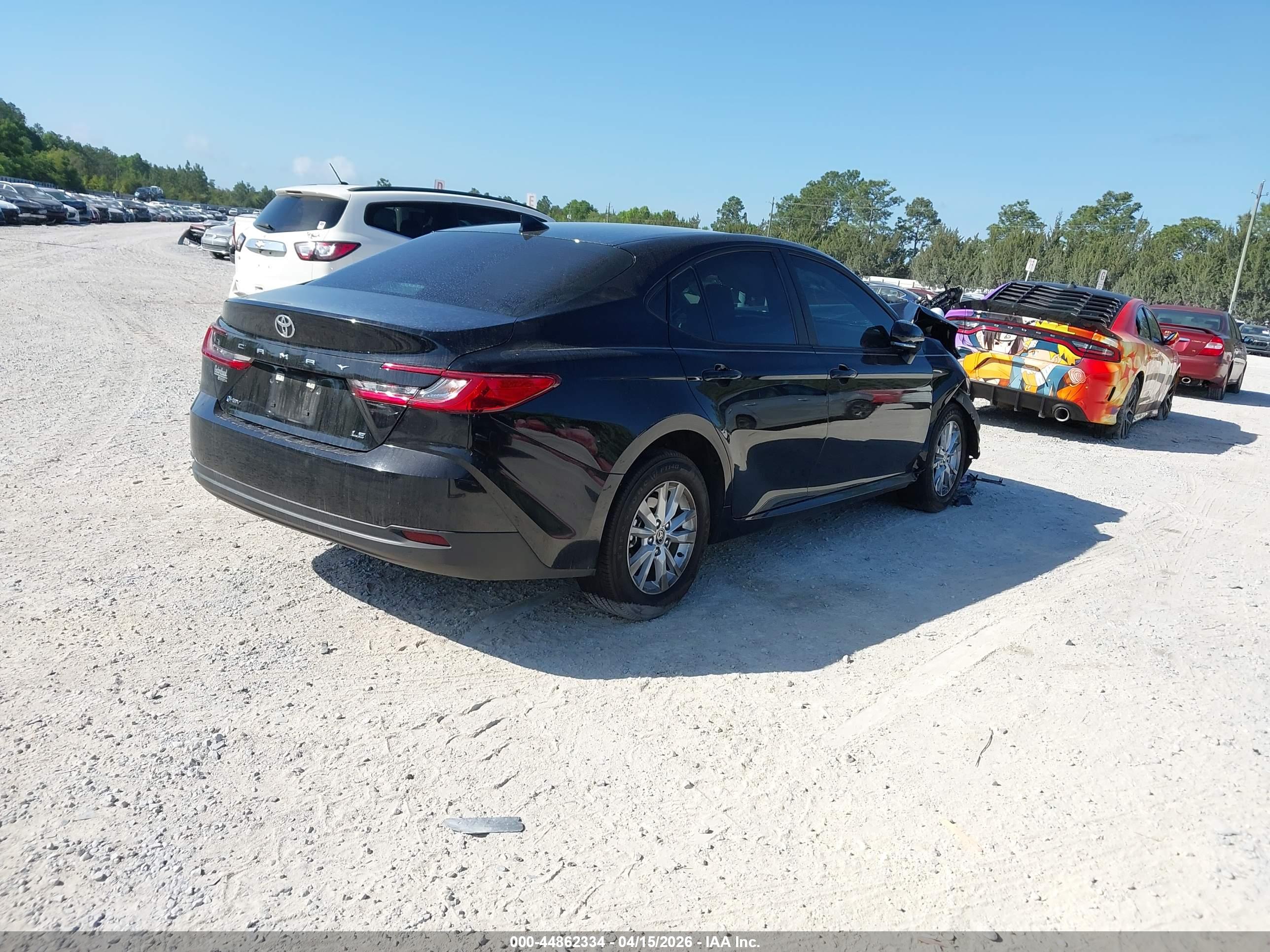 TOYOTA CAMRY image 4