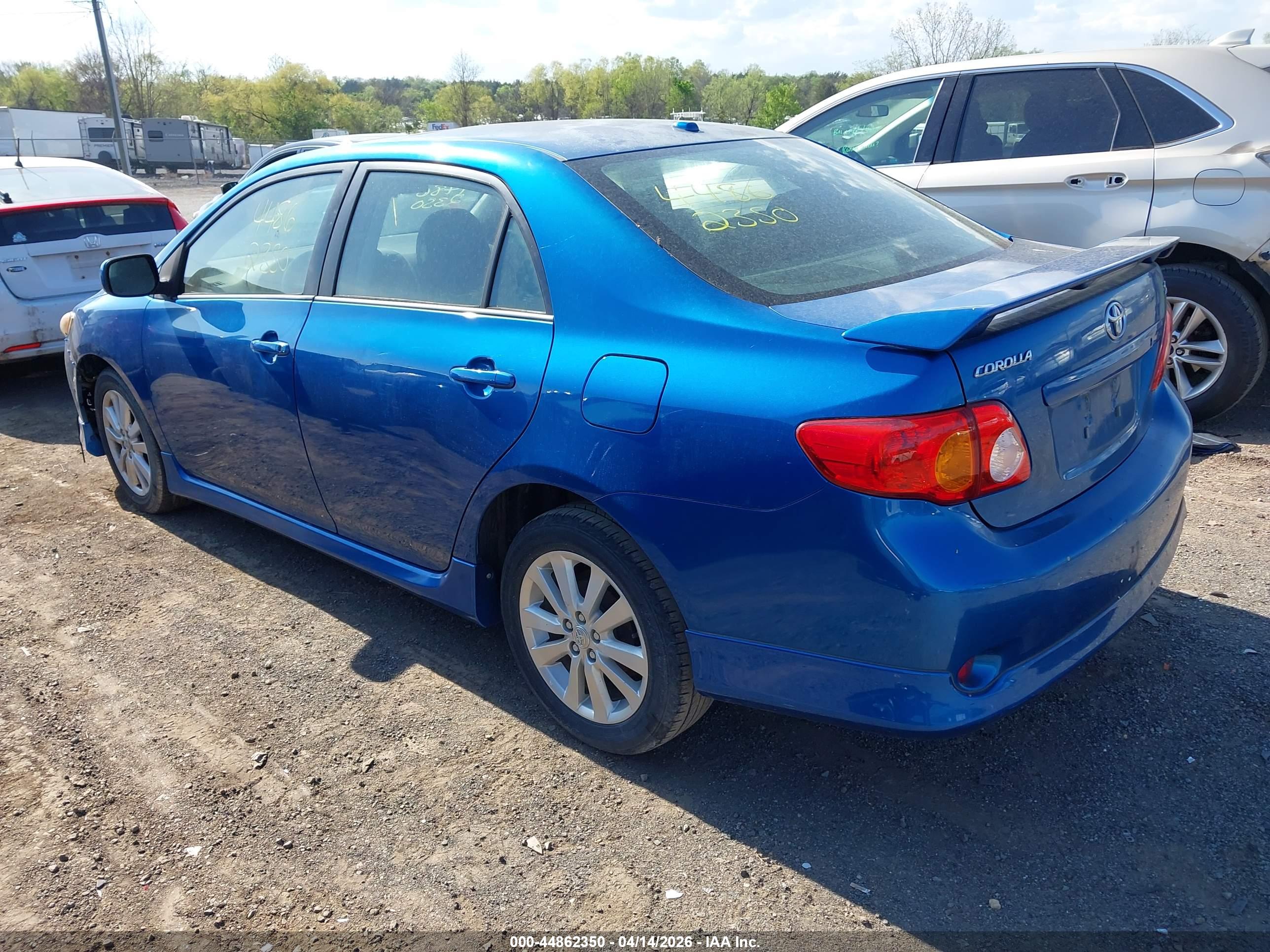 TOYOTA COROLLA image 3