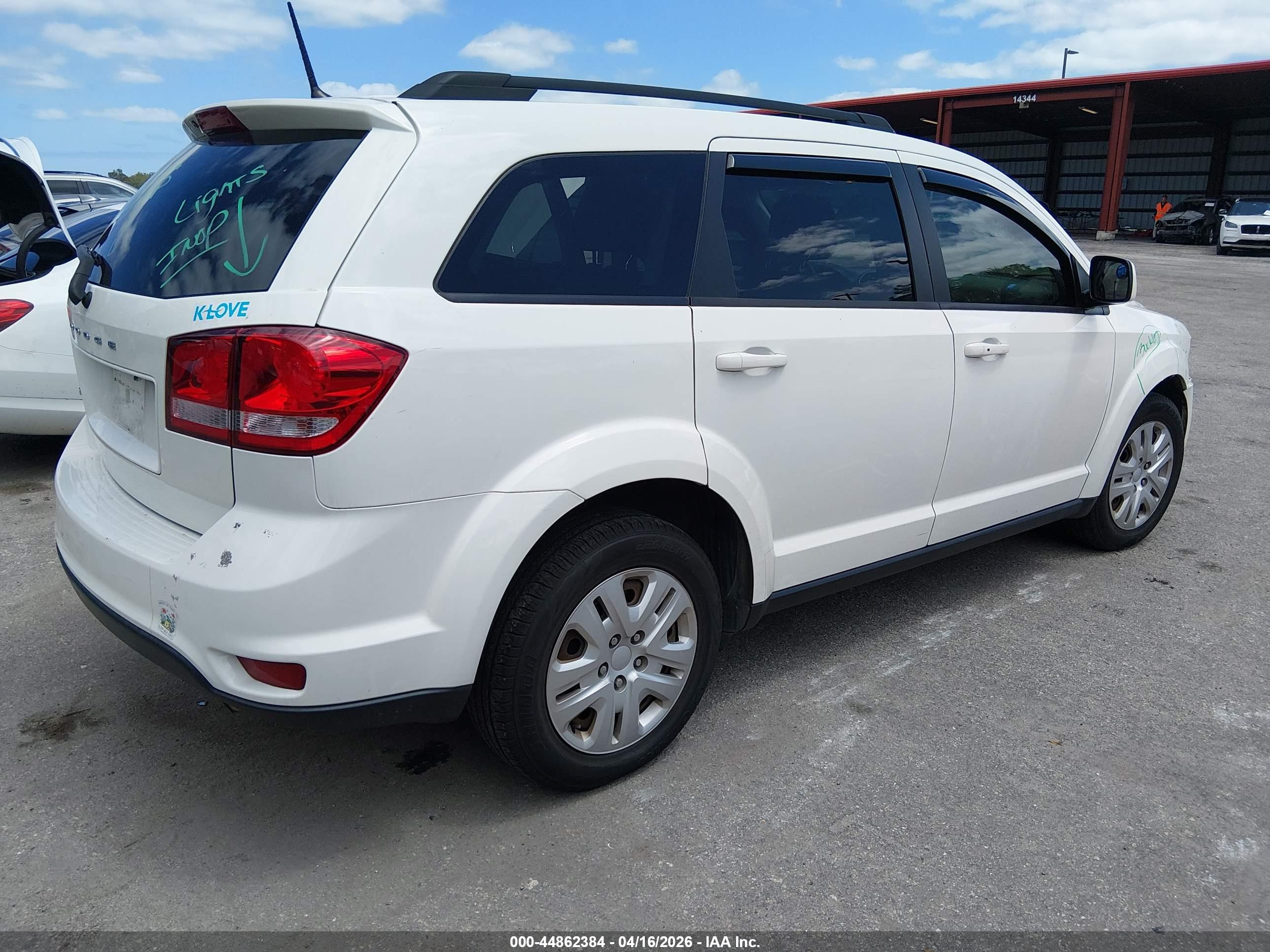 DODGE JOURNEY image 4