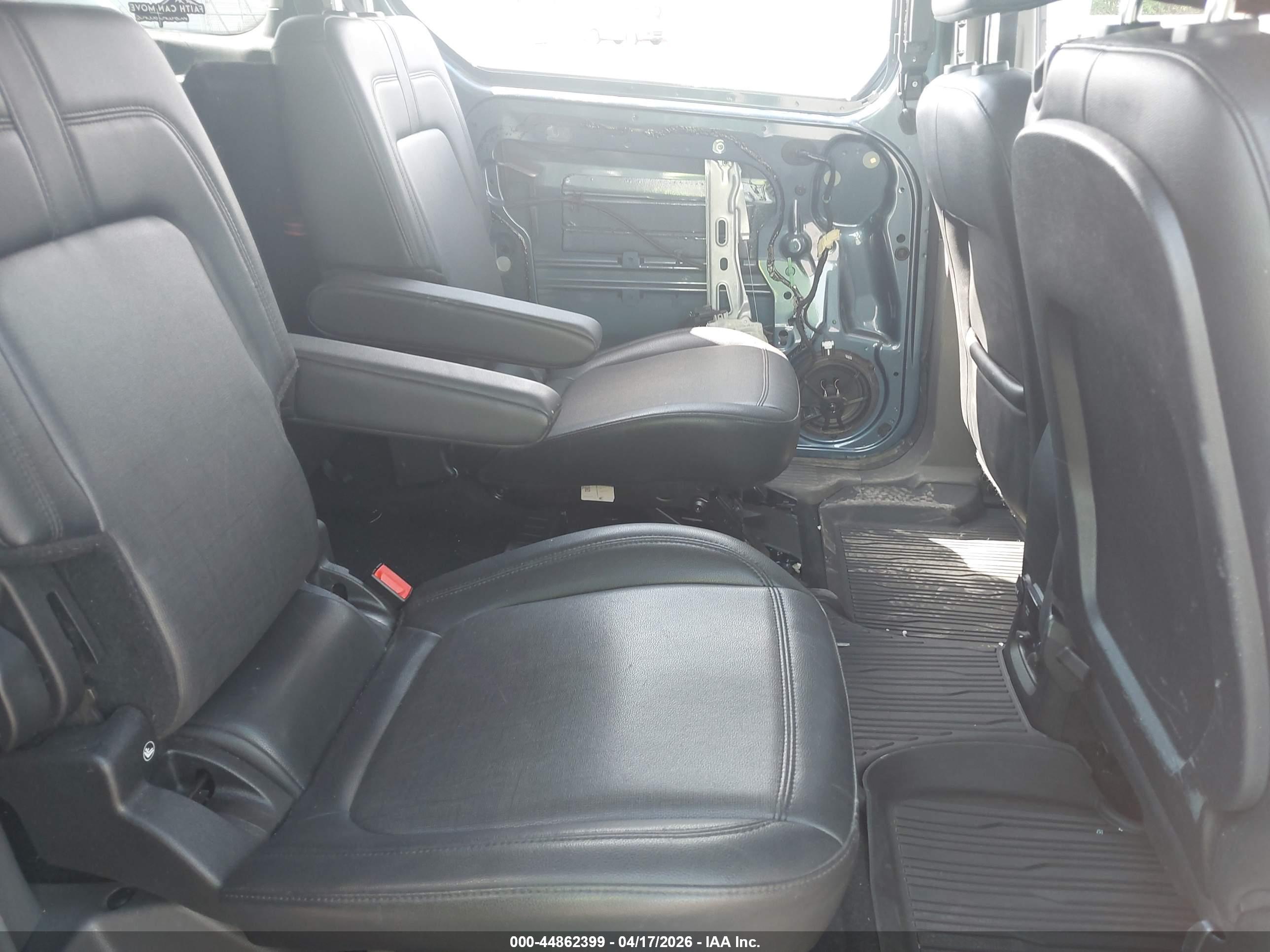 FORD TRANSIT image 8
