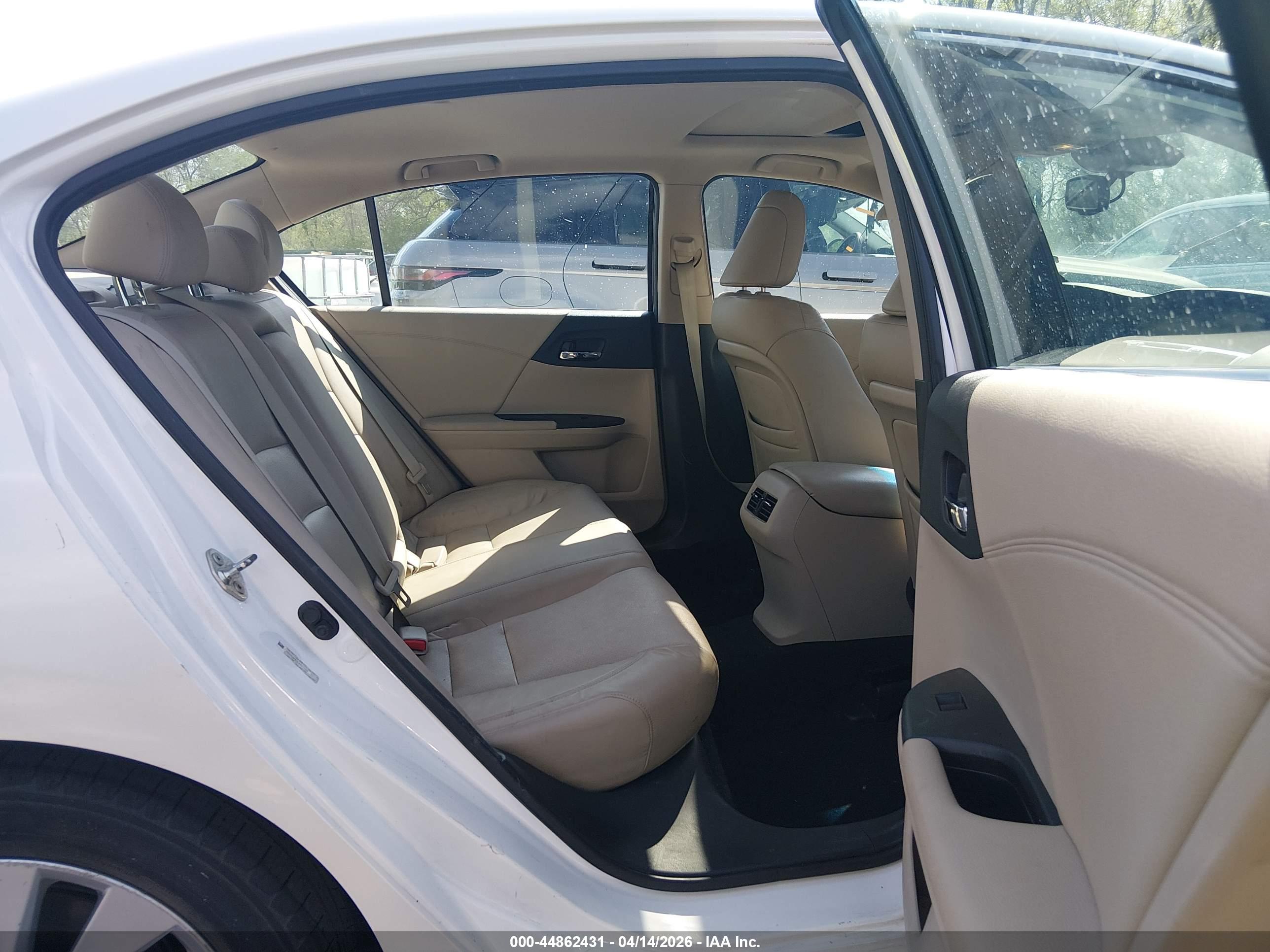 HONDA ACCORD image 8