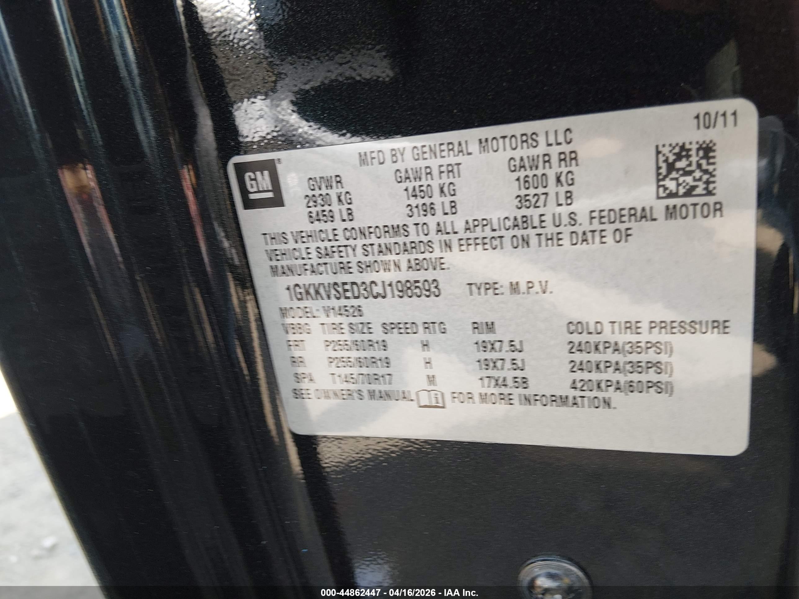 GMC ACADIA image 9