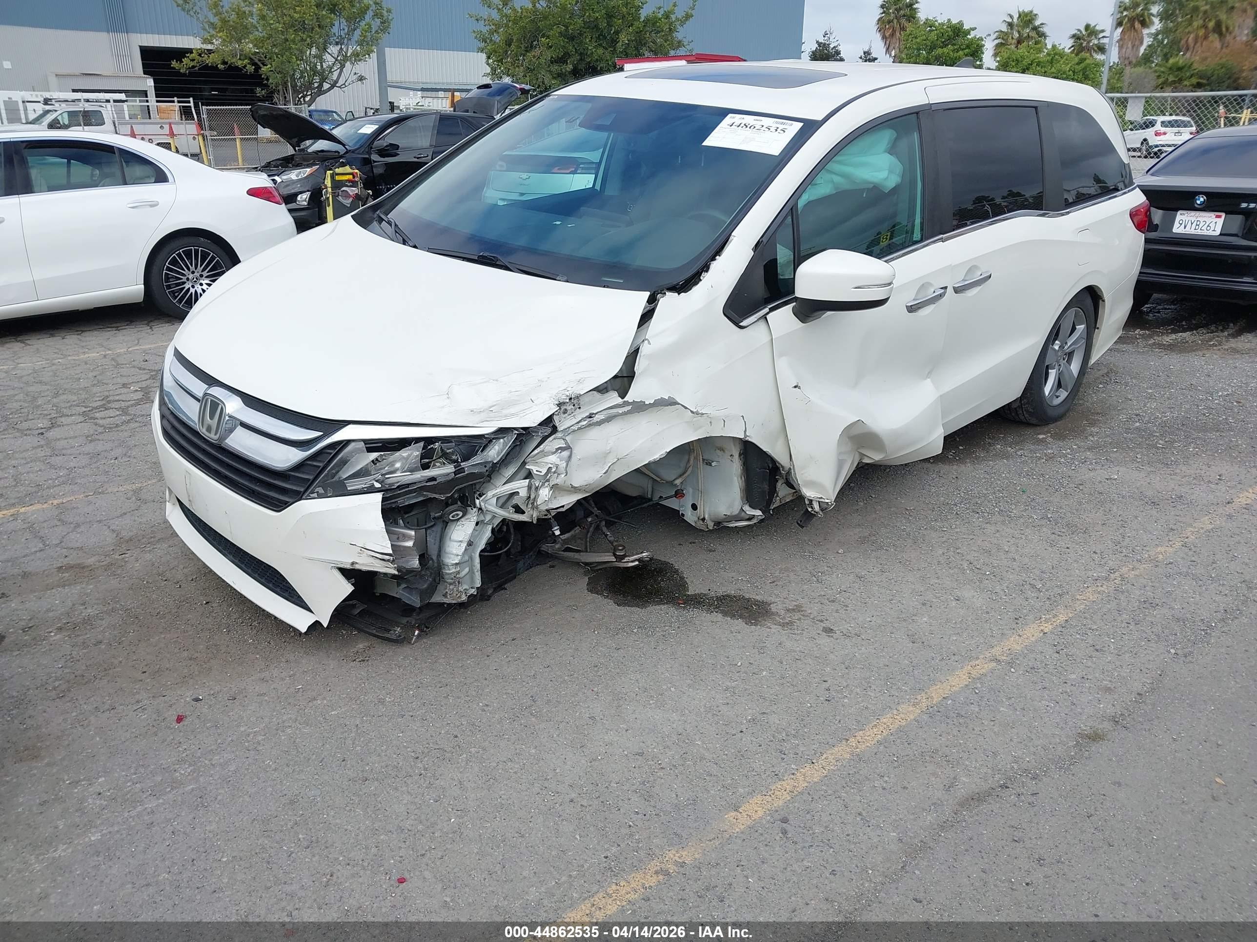 HONDA ODYSSEY image 6