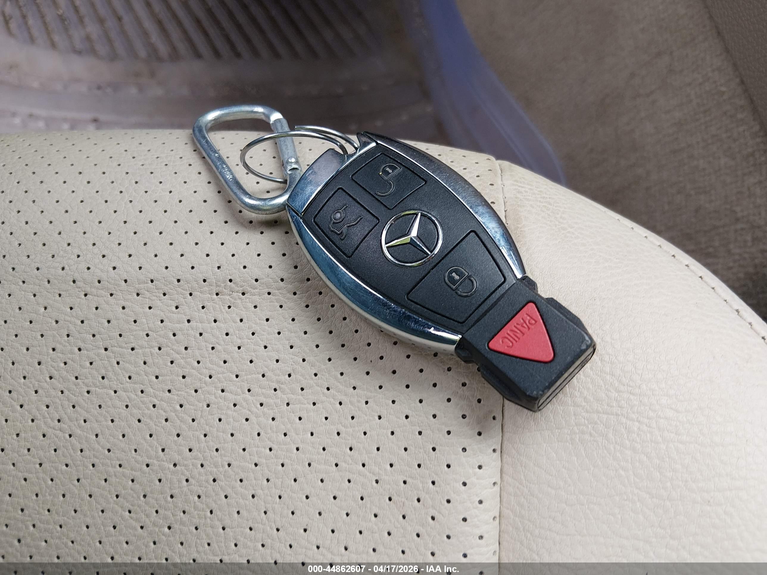 MERCEDES-BENZ C image 11