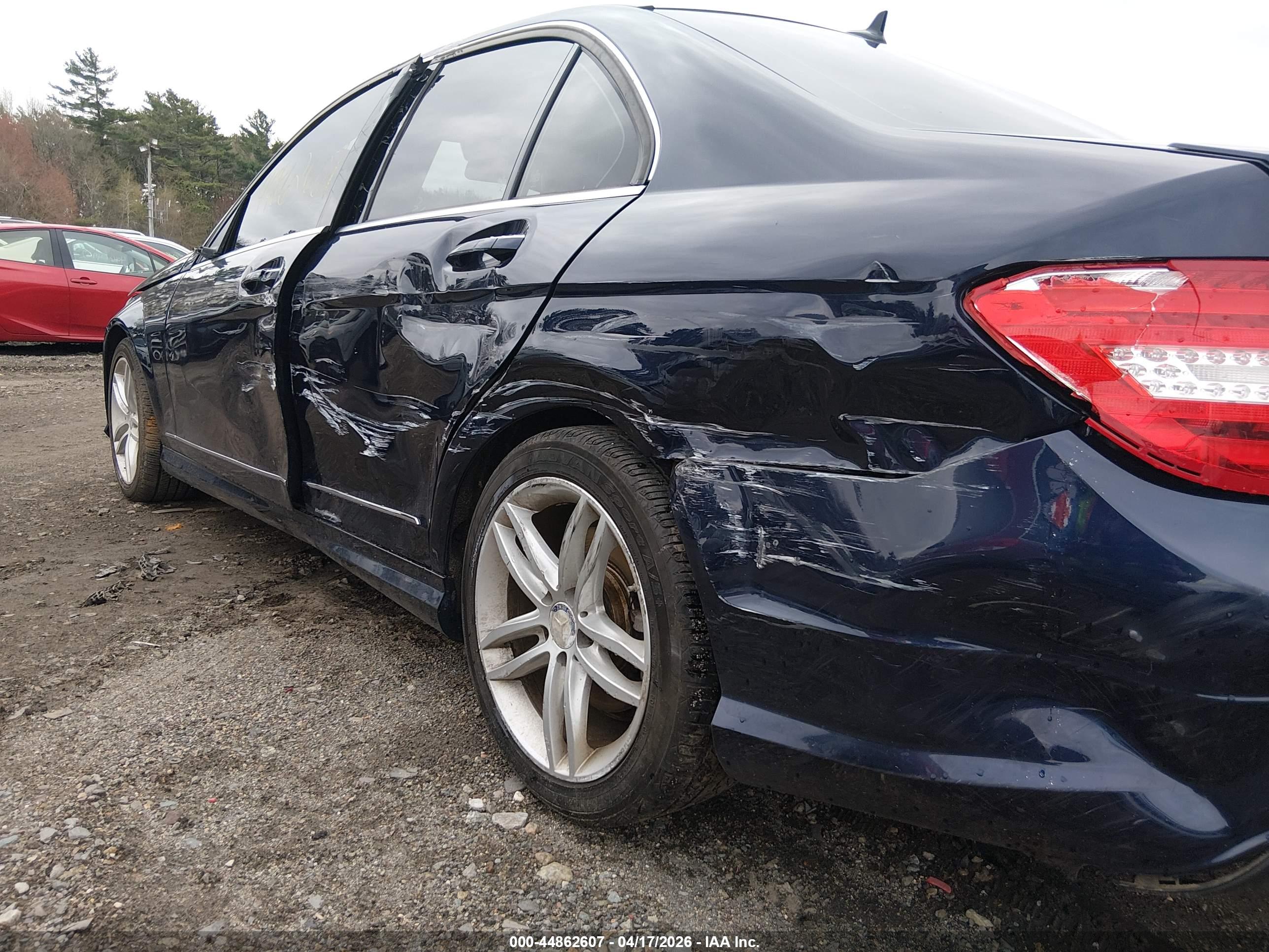 MERCEDES-BENZ C image 6