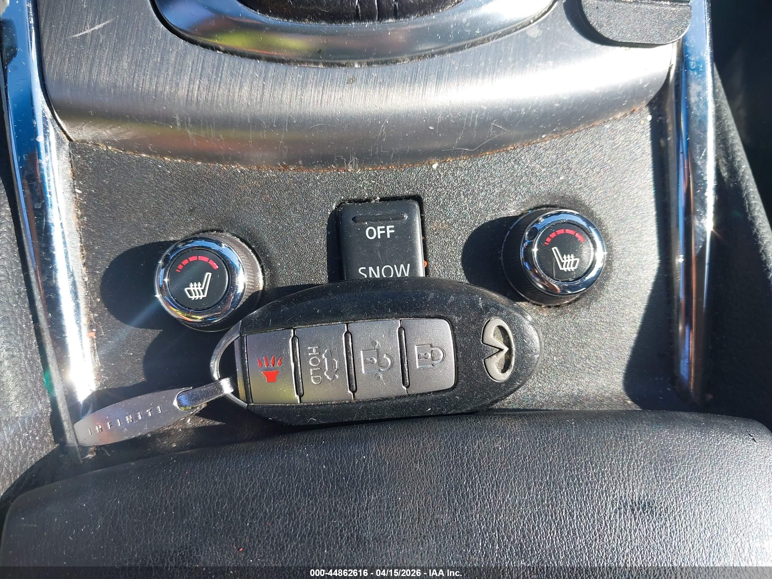 INFINITI G37X image 11