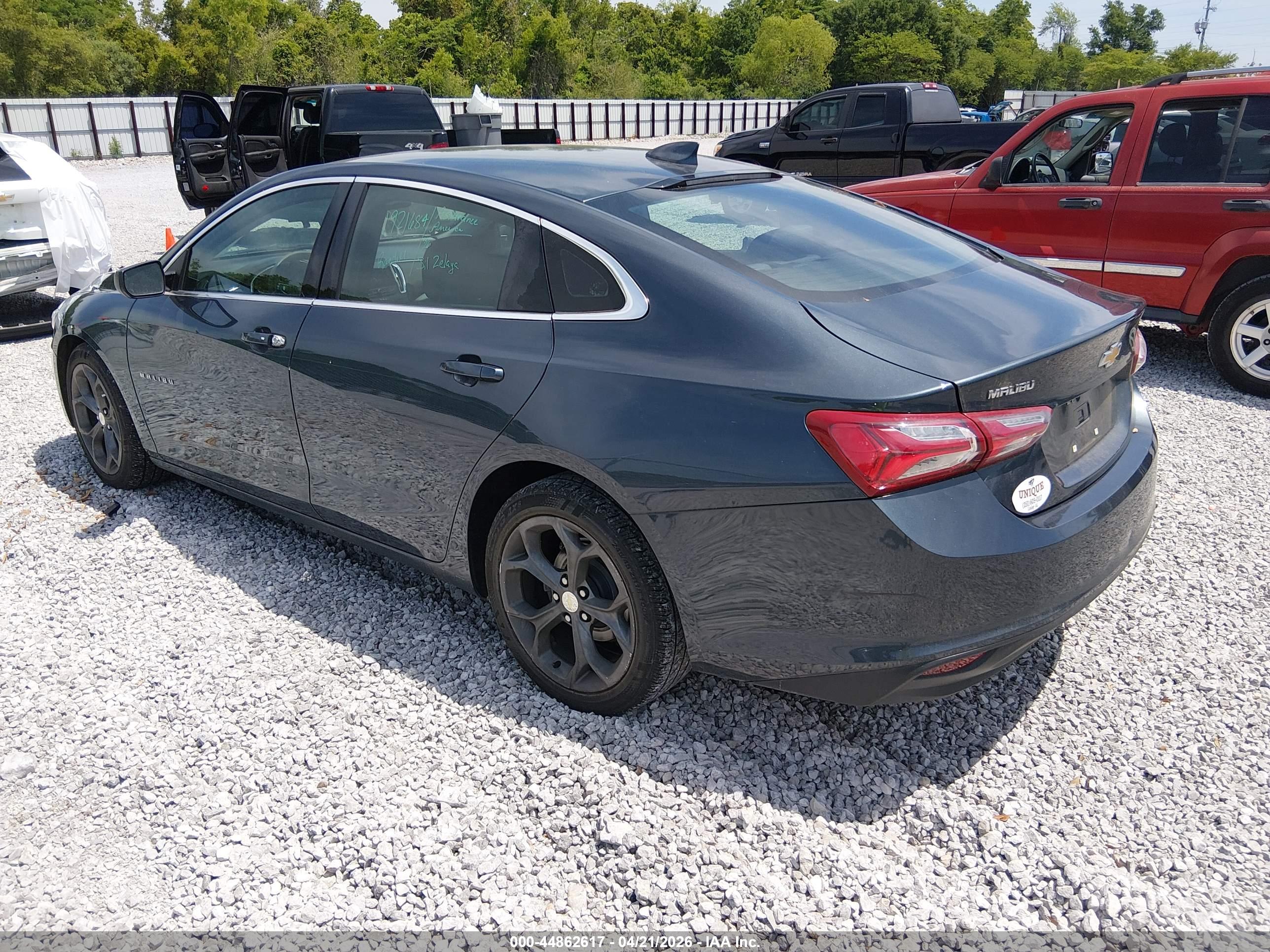 CHEVROLET MALIBU image 3