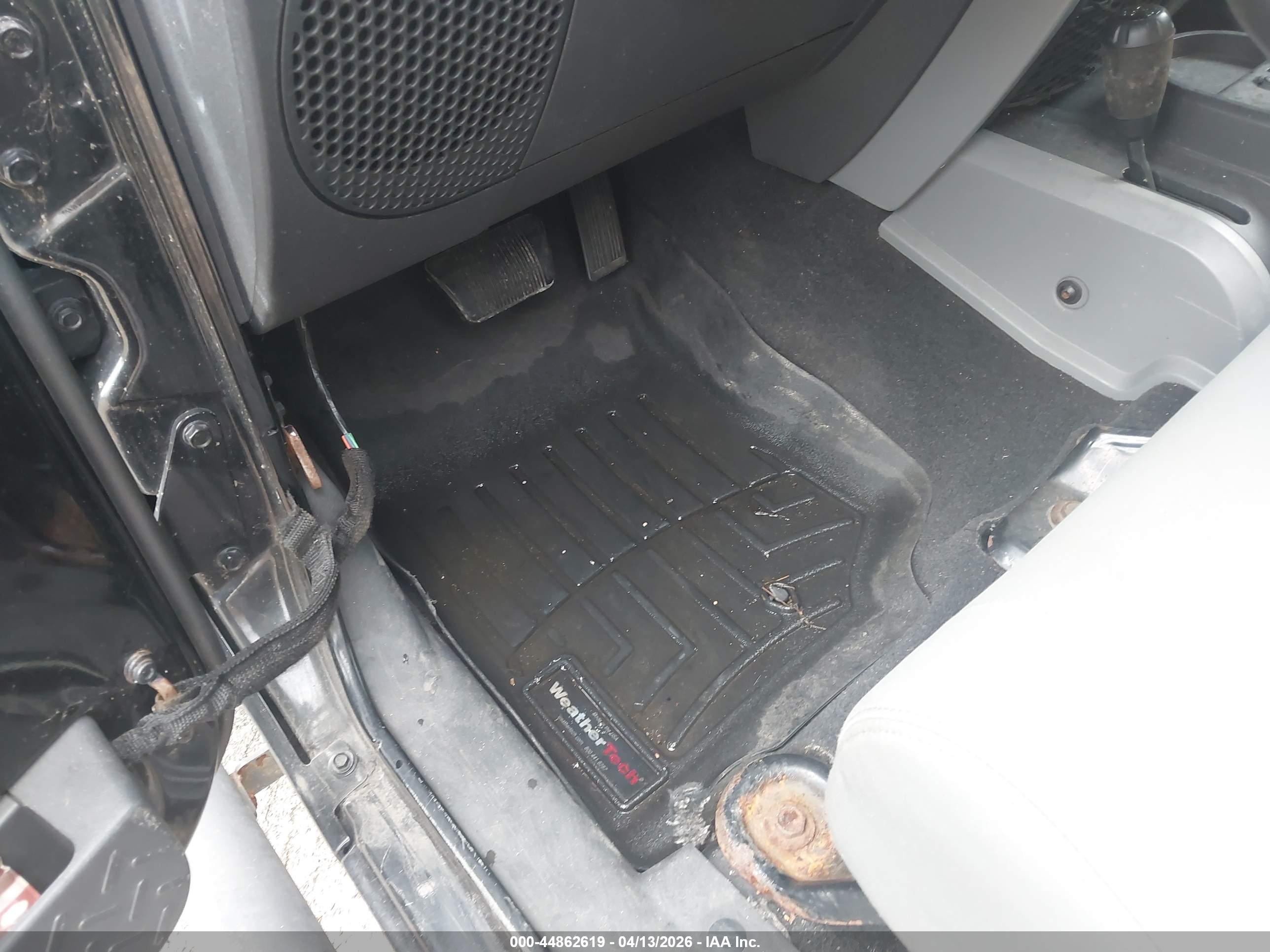 JEEP WRANGLER image 6