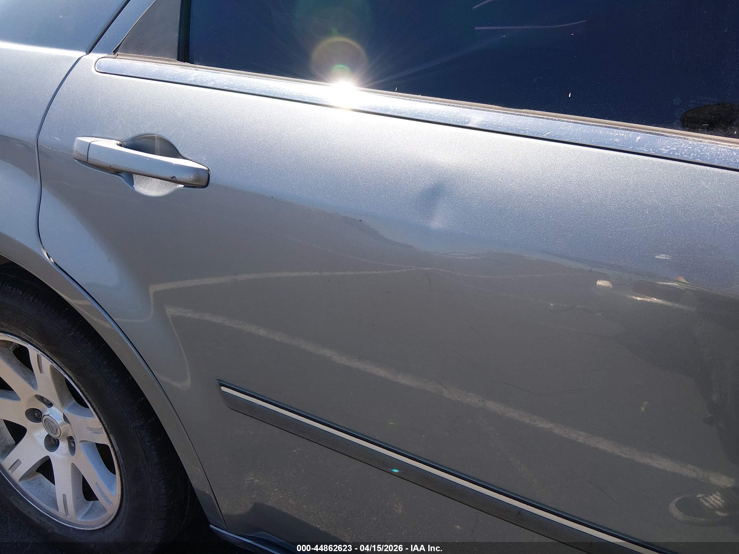 CHRYSLER 300 image 6