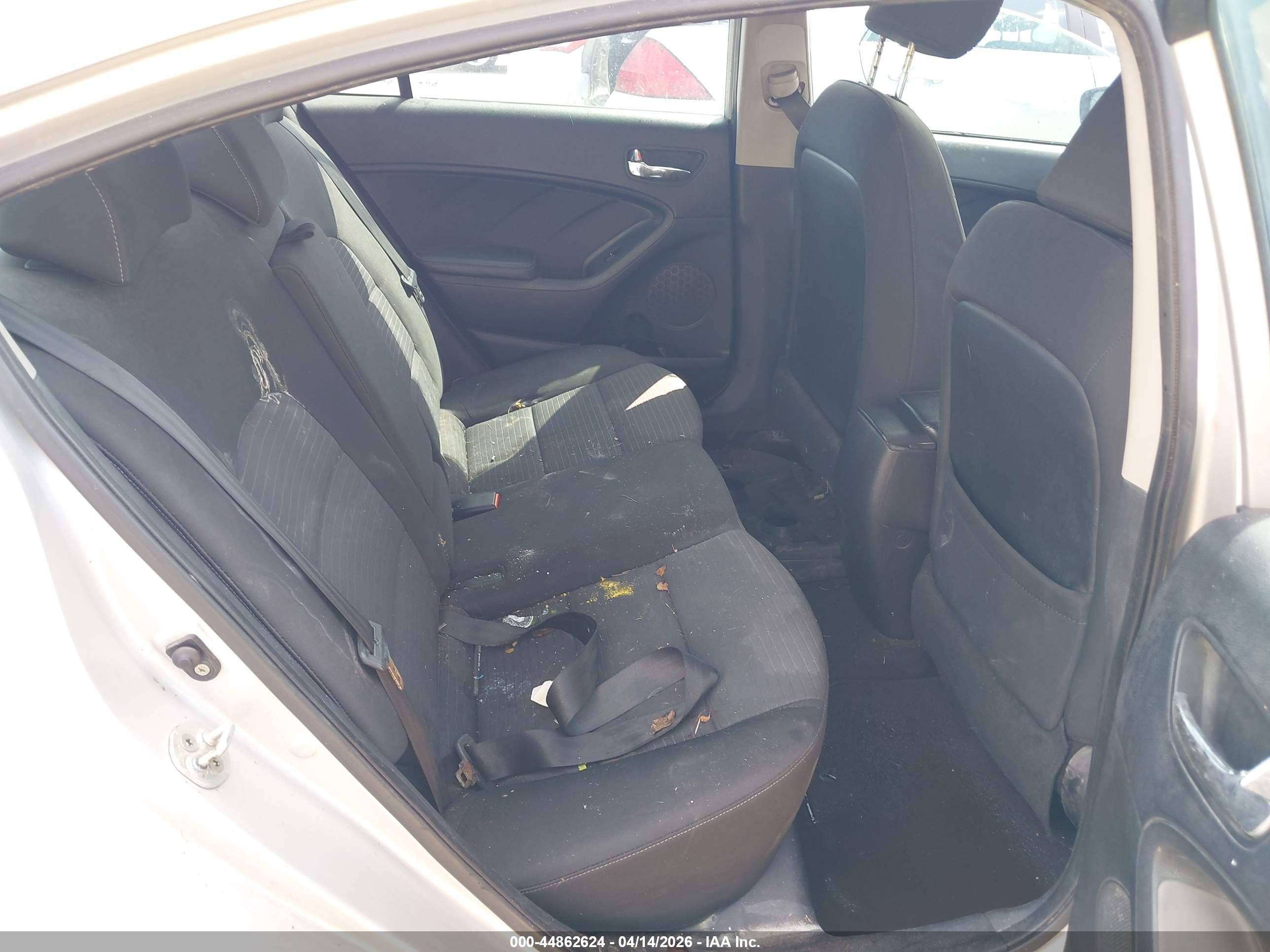 KIA FORTE image 8