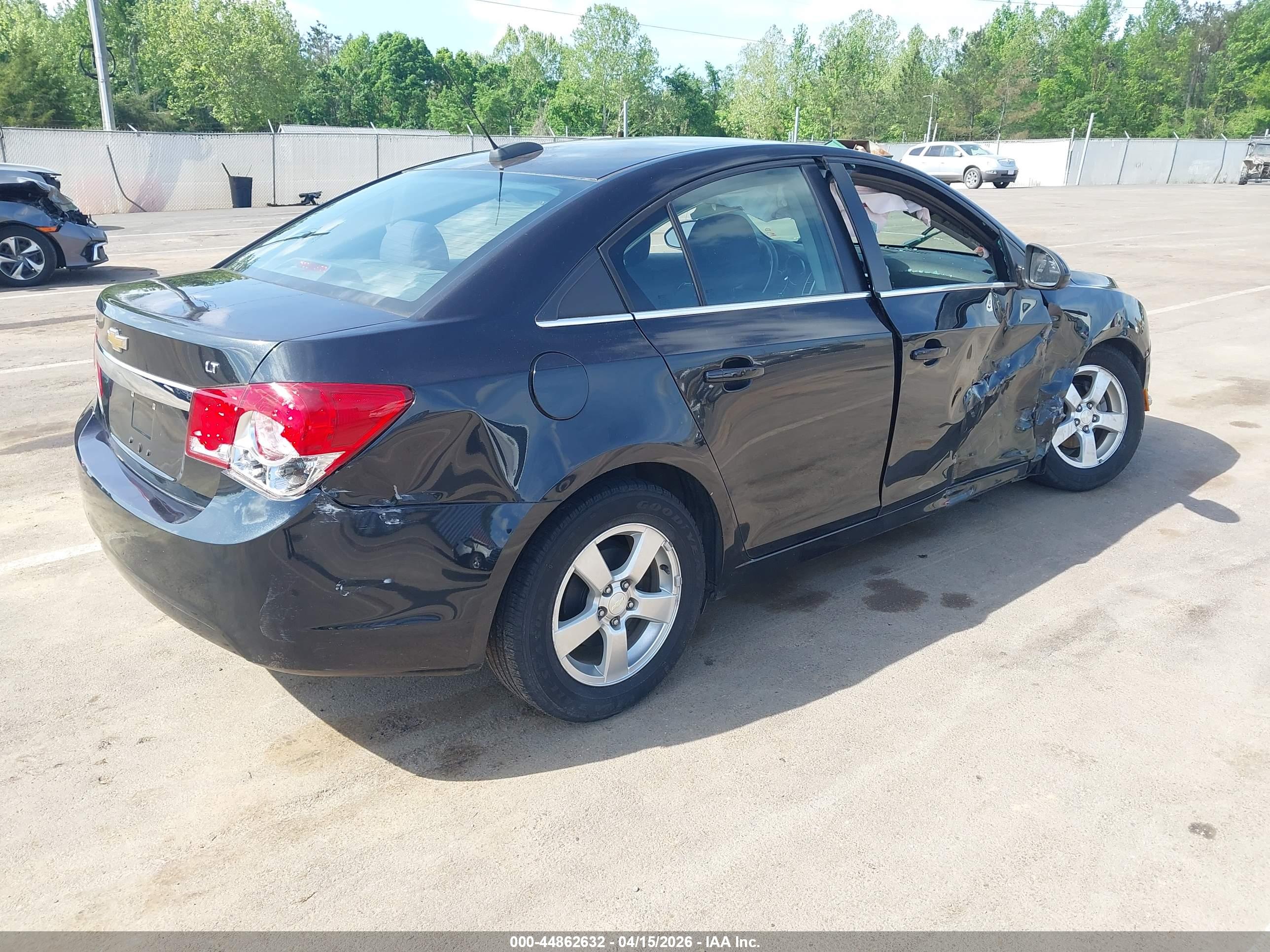 CHEVROLET CRUZE image 4