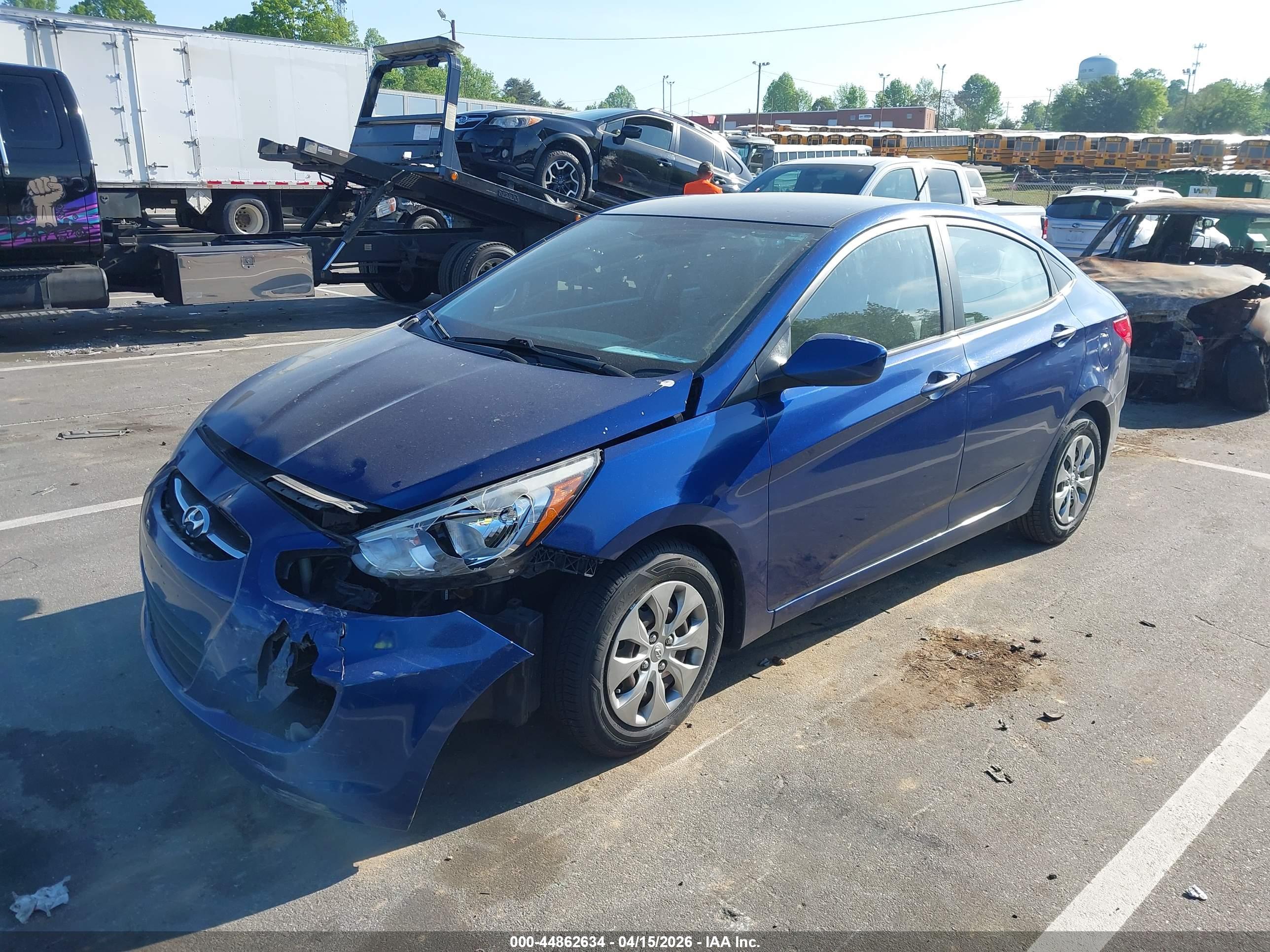 HYUNDAI ACCENT image 2