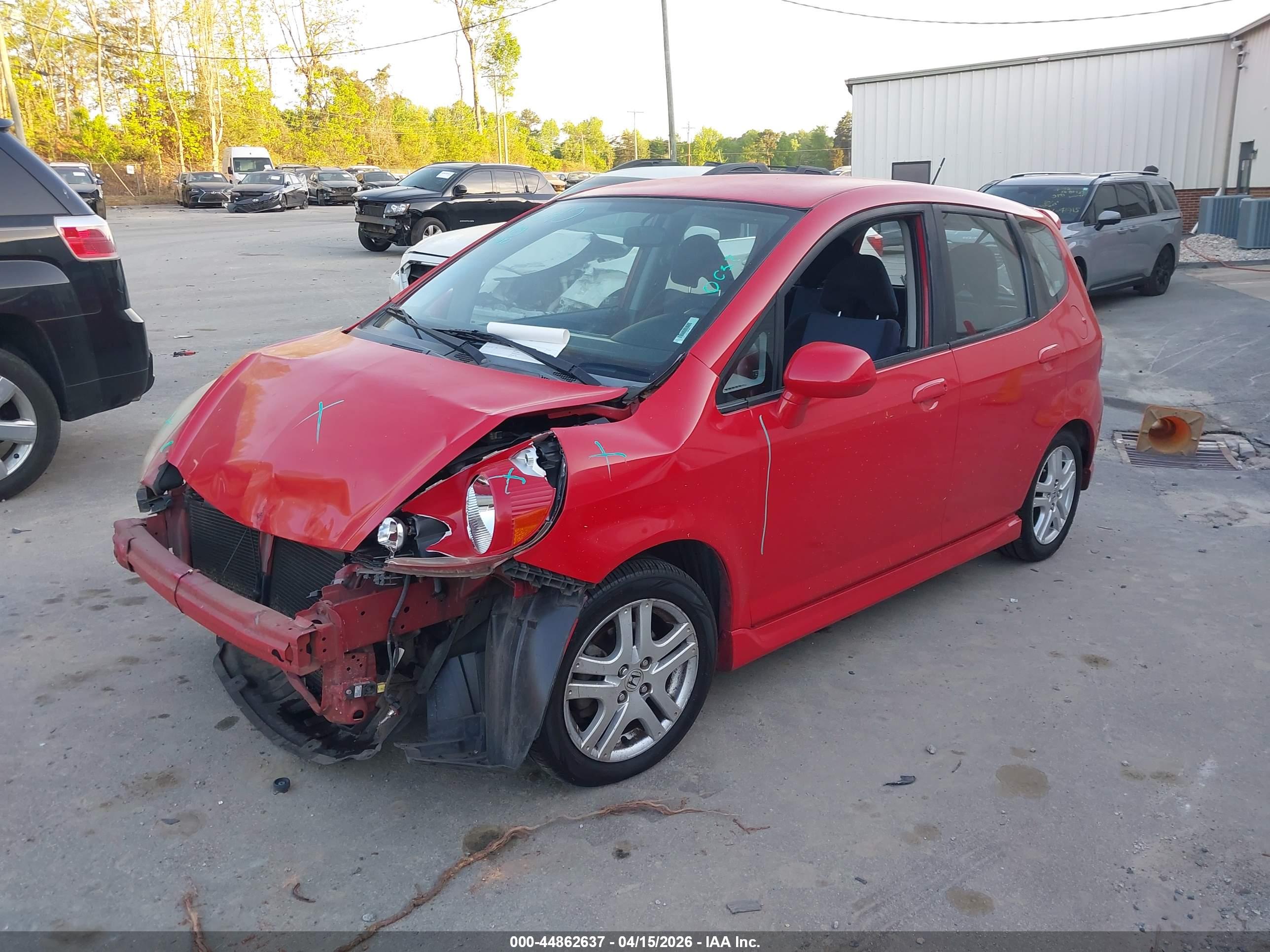 HONDA FIT image 2