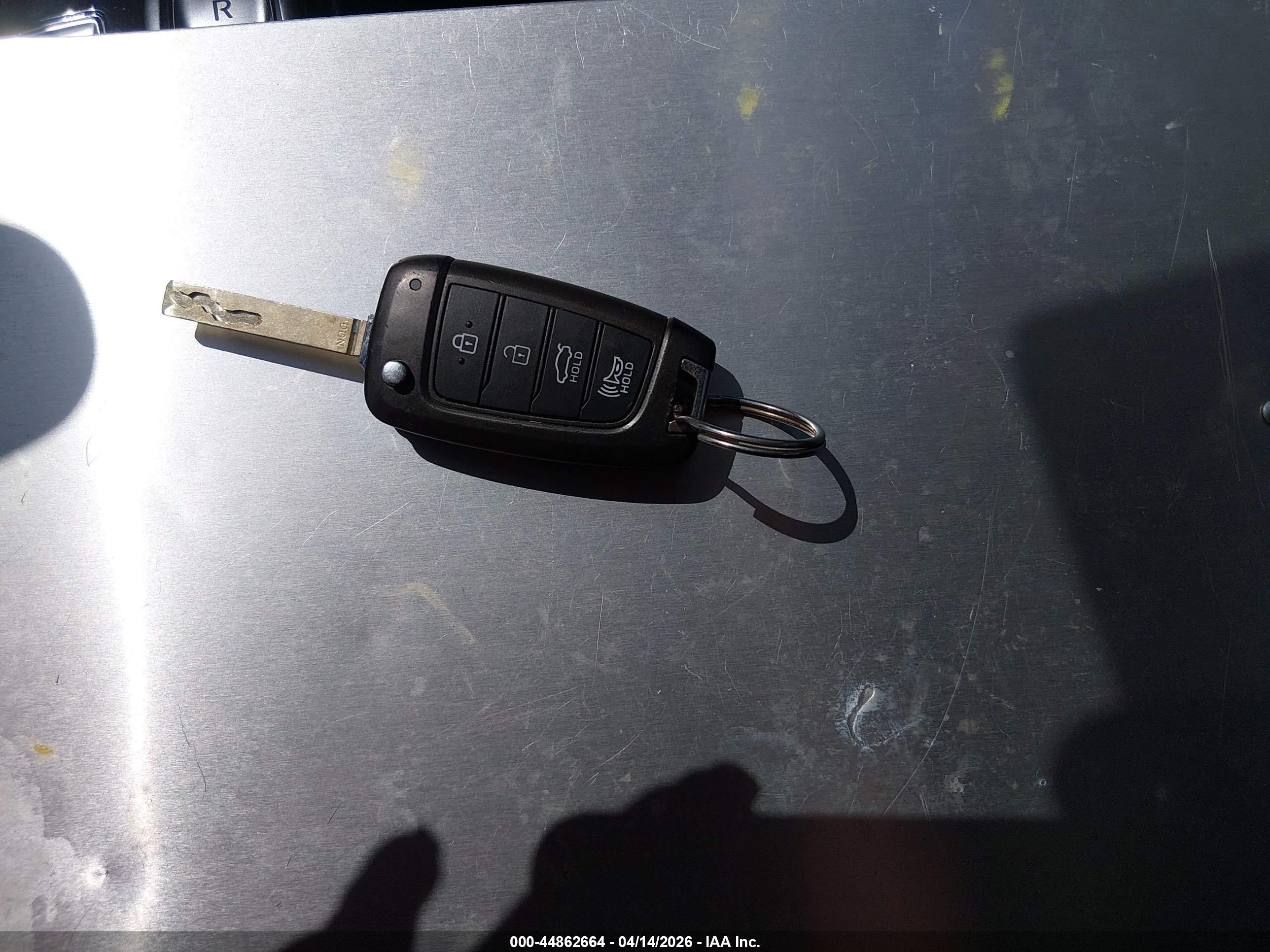 HYUNDAI SONATA image 11