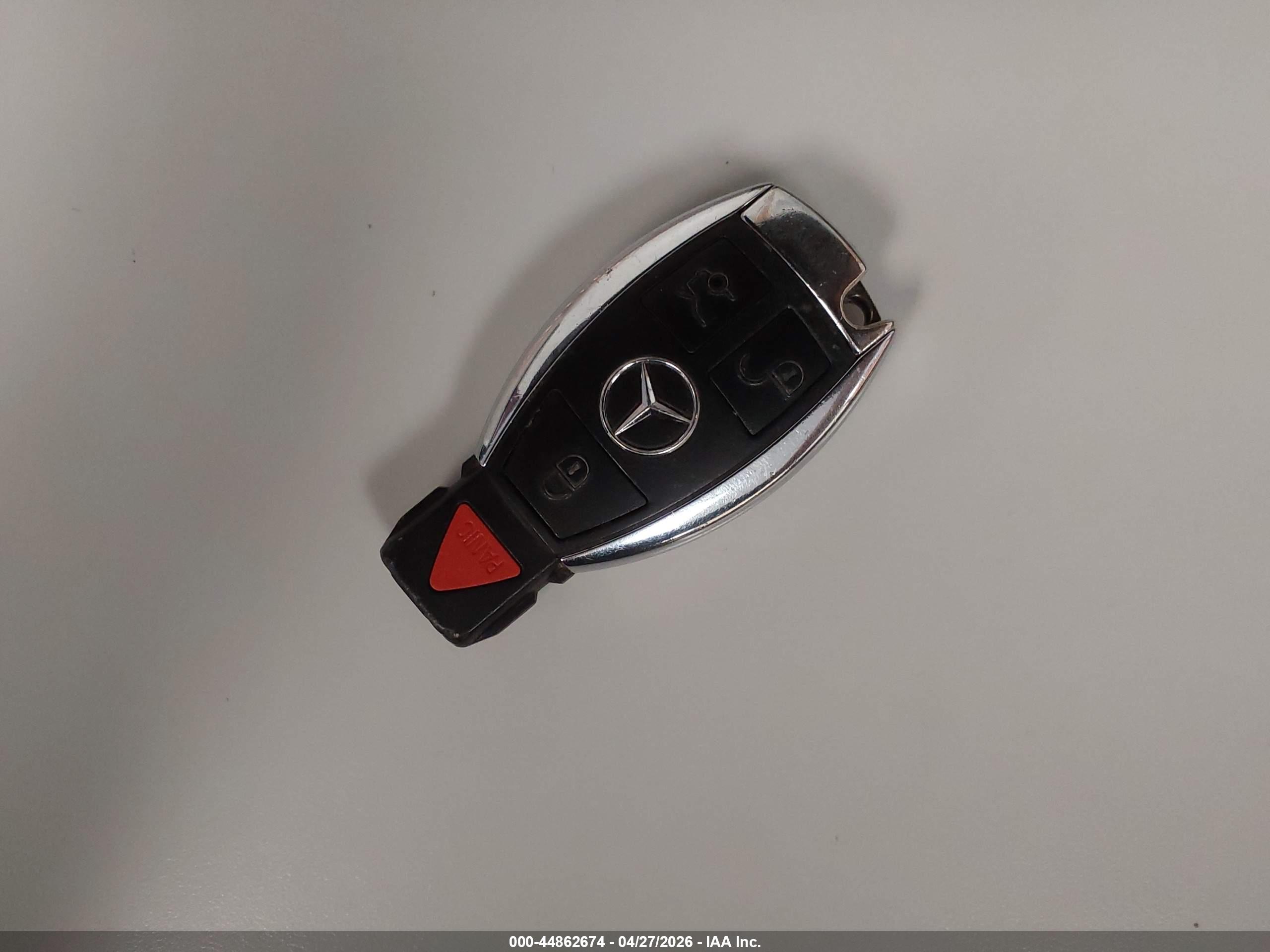MERCEDES-BENZ GLA image 11