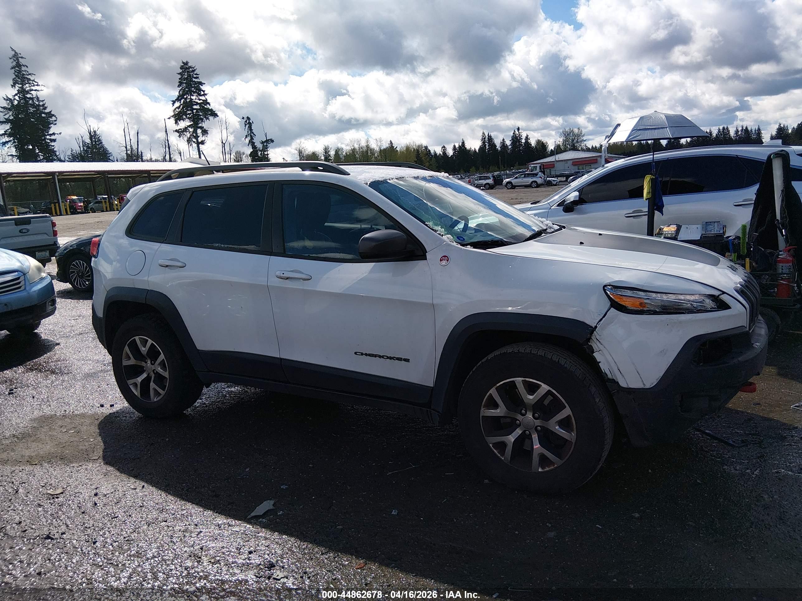JEEP CHEROKEE image 6