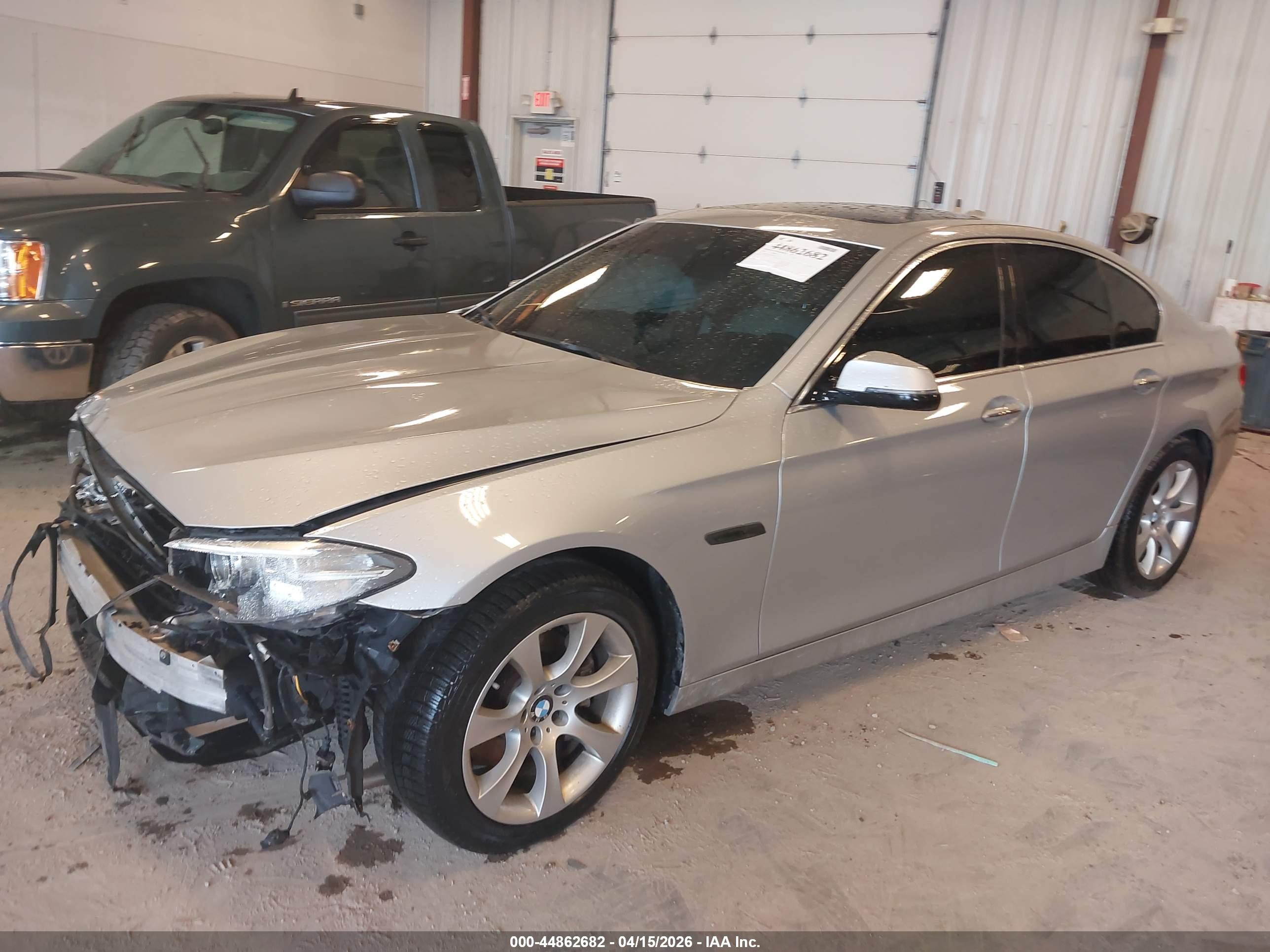 BMW 535I image 2