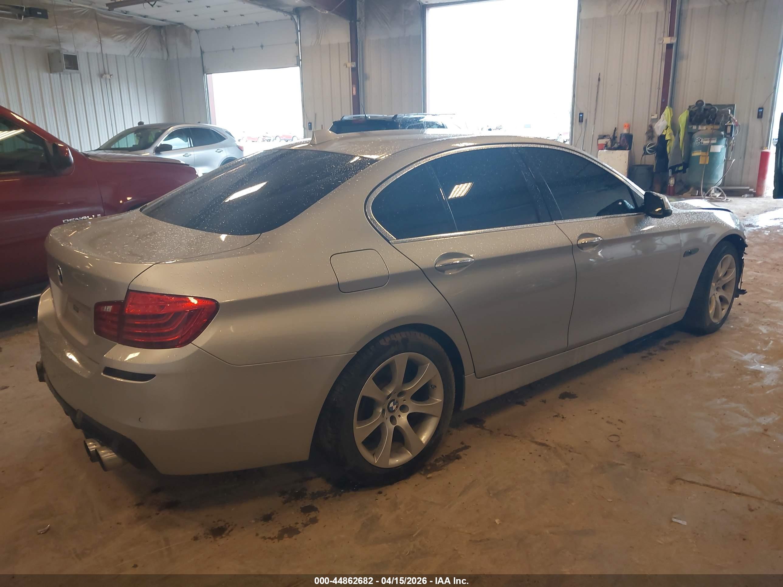 BMW 535I image 4