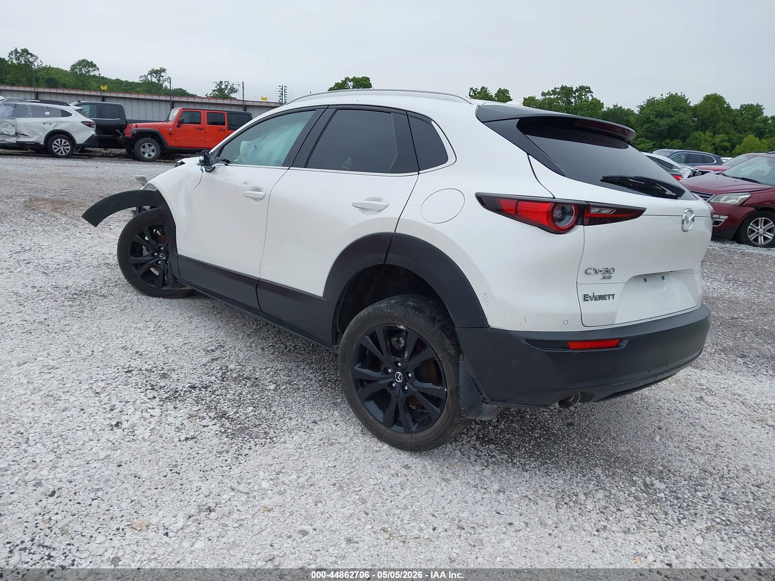 MAZDA CX-30 image 3
