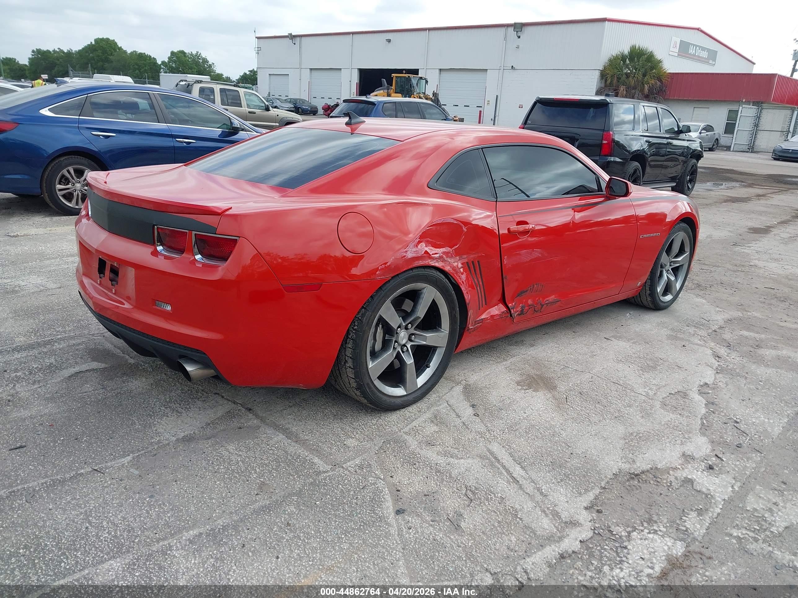 CHEVROLET CAMARO image 4